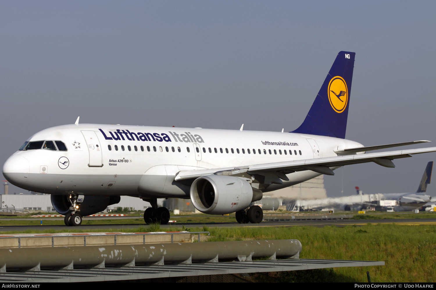 Aircraft Photo of D-AKNG | Airbus A319-112 | Lufthansa Italia | AirHistory.net #436393