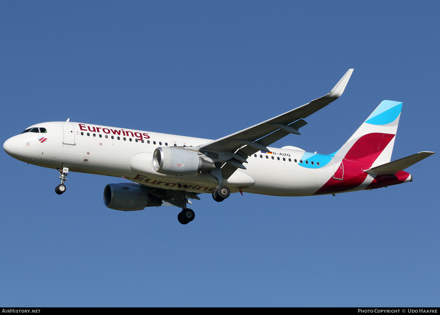 Aircraft Photo of D-AIZQ | Airbus A320-214 | Eurowings | AirHistory.net #436399