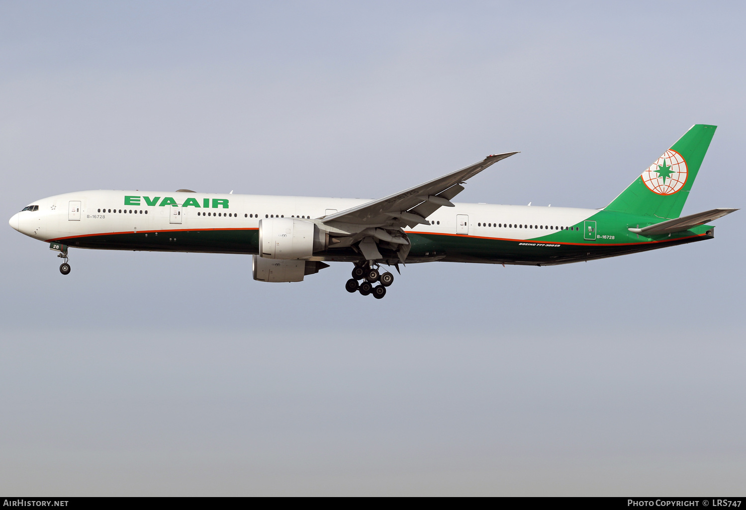 Aircraft Photo of B-16728 | Boeing 777-36N/ER | EVA Air | AirHistory.net #436485