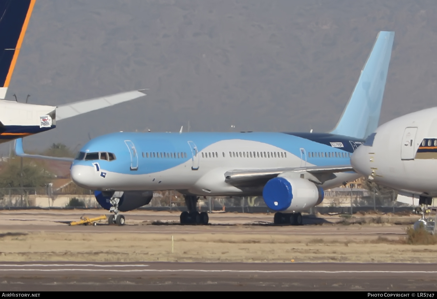 Aircraft Photo of N379BR | Boeing 757-2G5 | AirHistory.net #436547