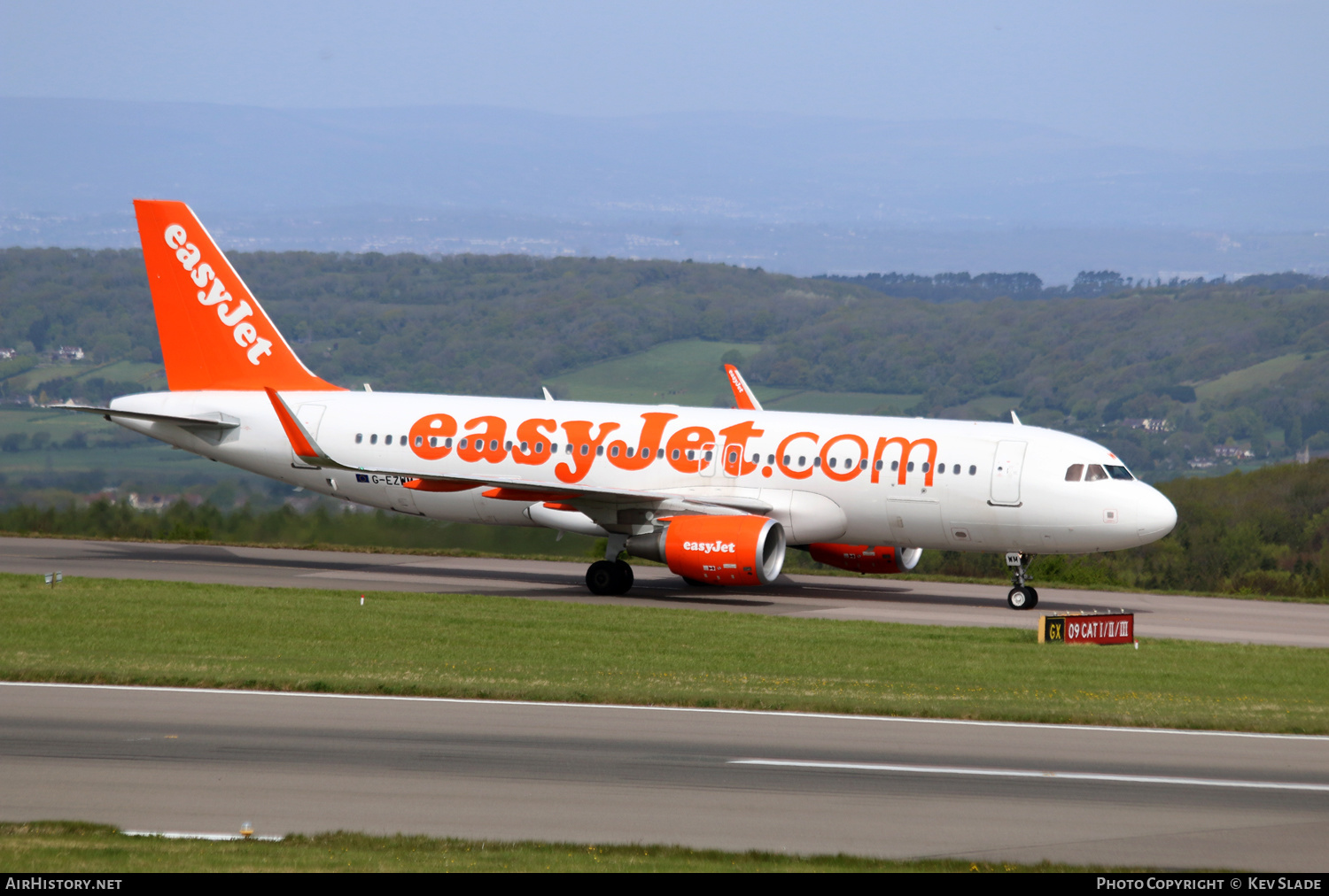 Aircraft Photo of G-EZWM | Airbus A320-214 | EasyJet | AirHistory.net #436550