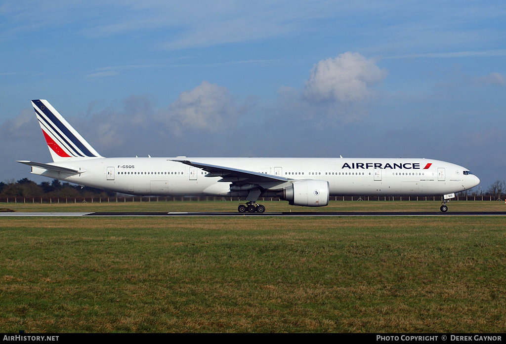 Aircraft Photo of F-GSQS | Boeing 777-328/ER | Air France | AirHistory.net #436584