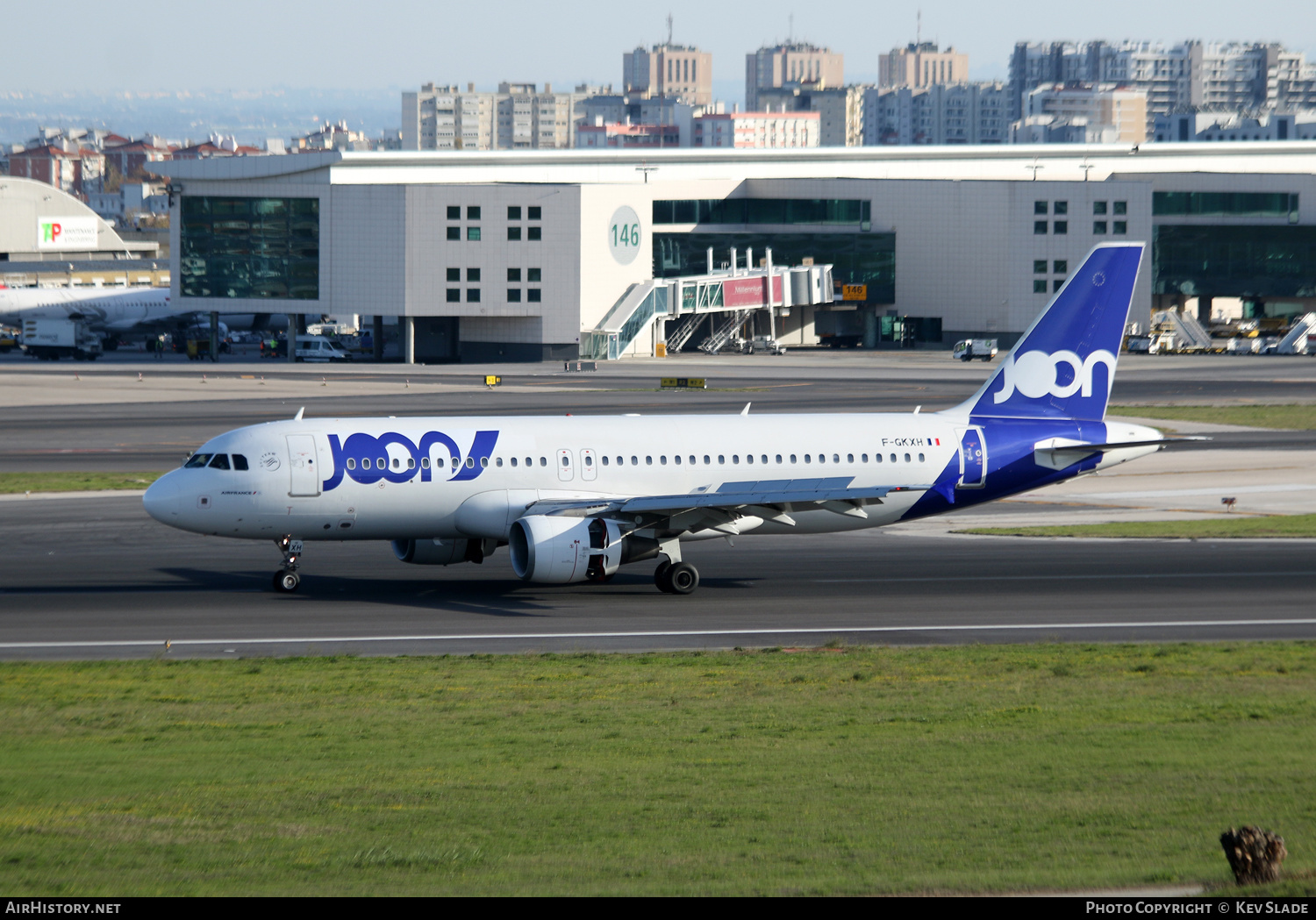 Aircraft Photo of F-GKXH | Airbus A320-214 | Joon | AirHistory.net #436685
