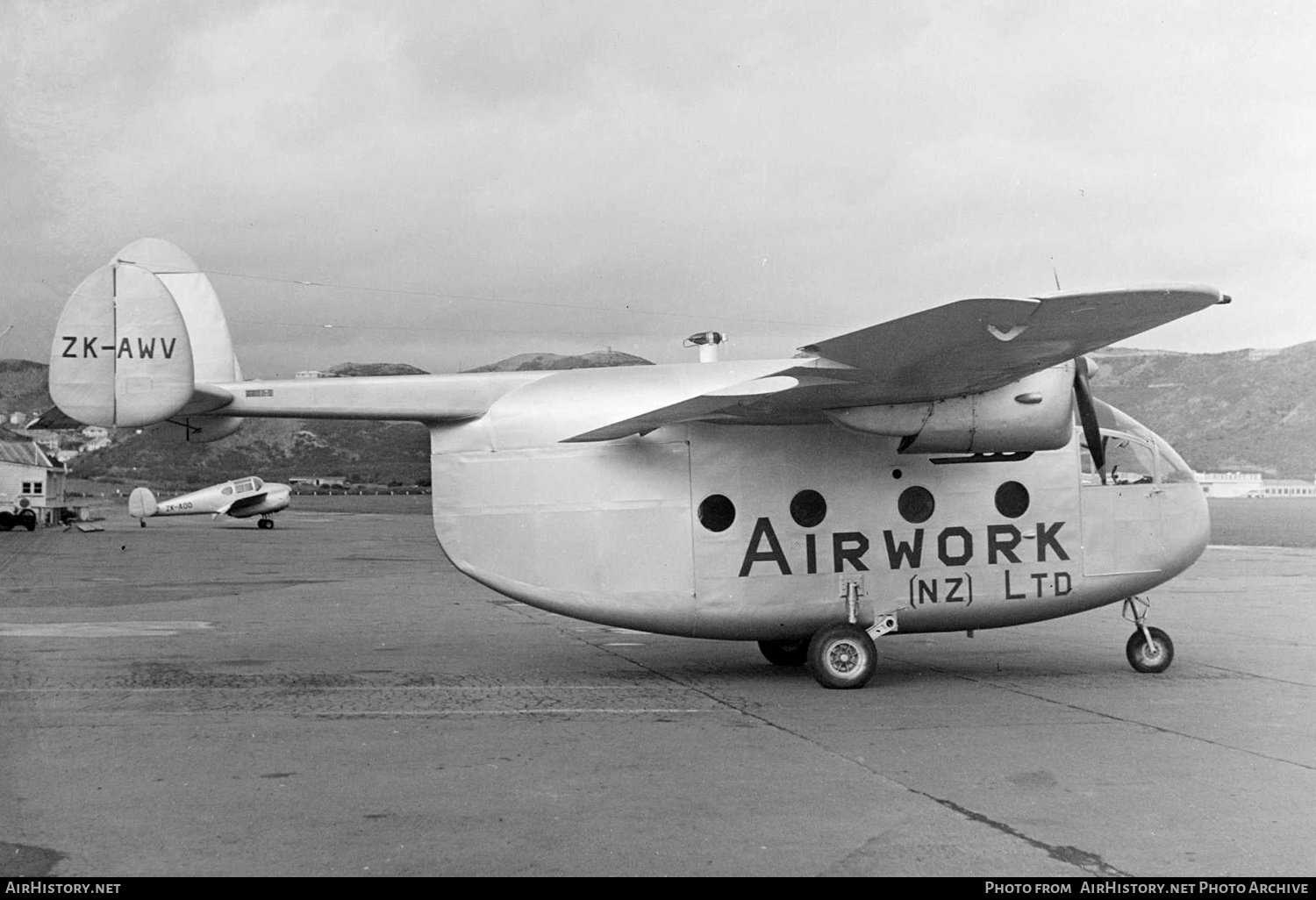 Aircraft Photo of ZK-AWV | Miles M.57 Aerovan 4 | Airwork | AirHistory.net #436708