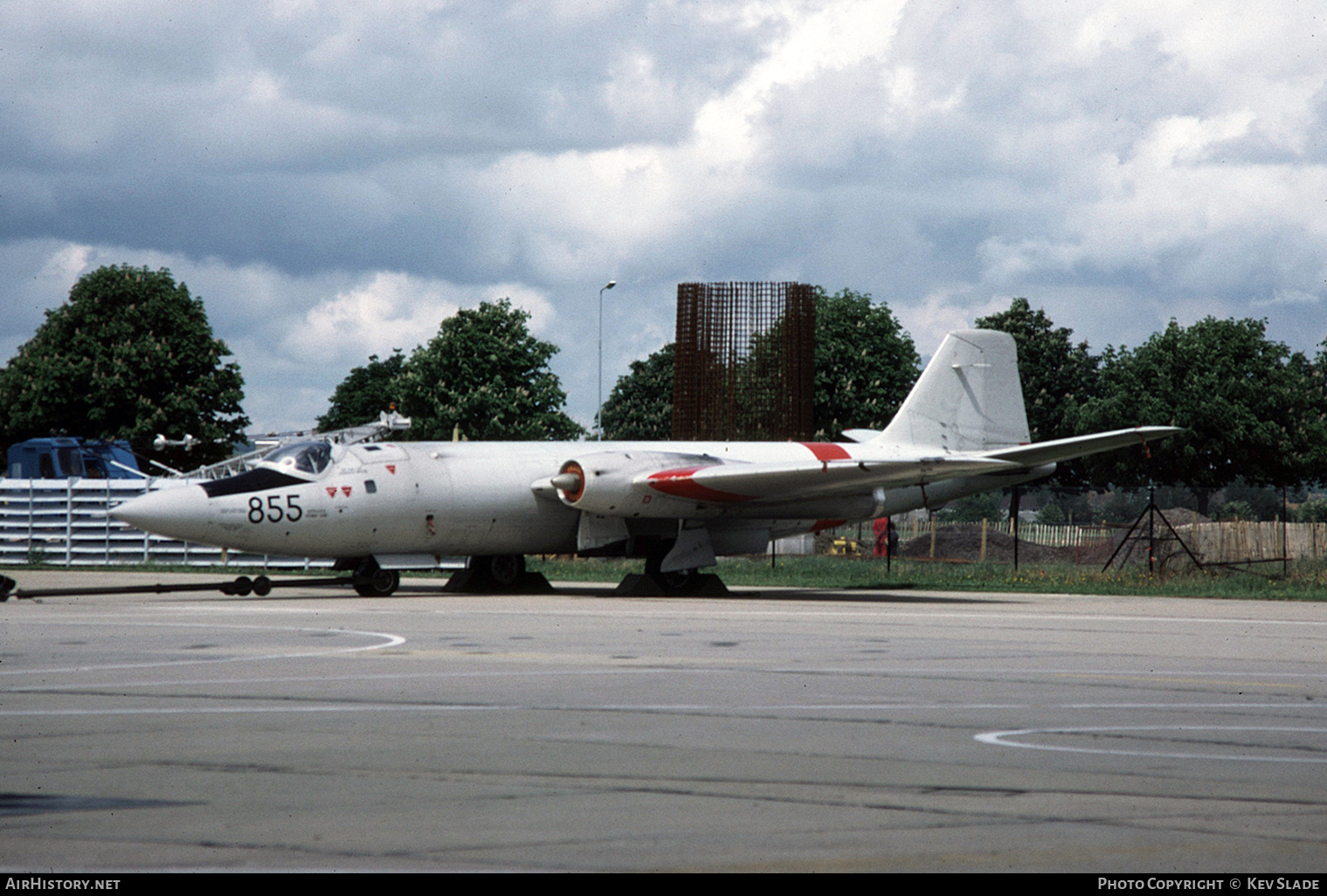 Aircraft Photo of WT525 | English Electric Canberra T22 | UK - Navy | AirHistory.net #436804