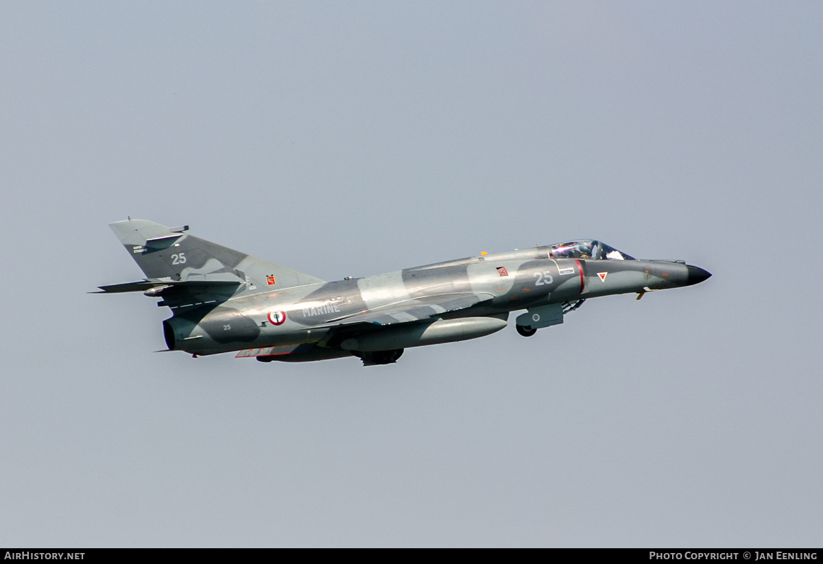 Aircraft Photo of 25 | Dassault Super Etendard Modernisé | France - Navy | AirHistory.net #436860