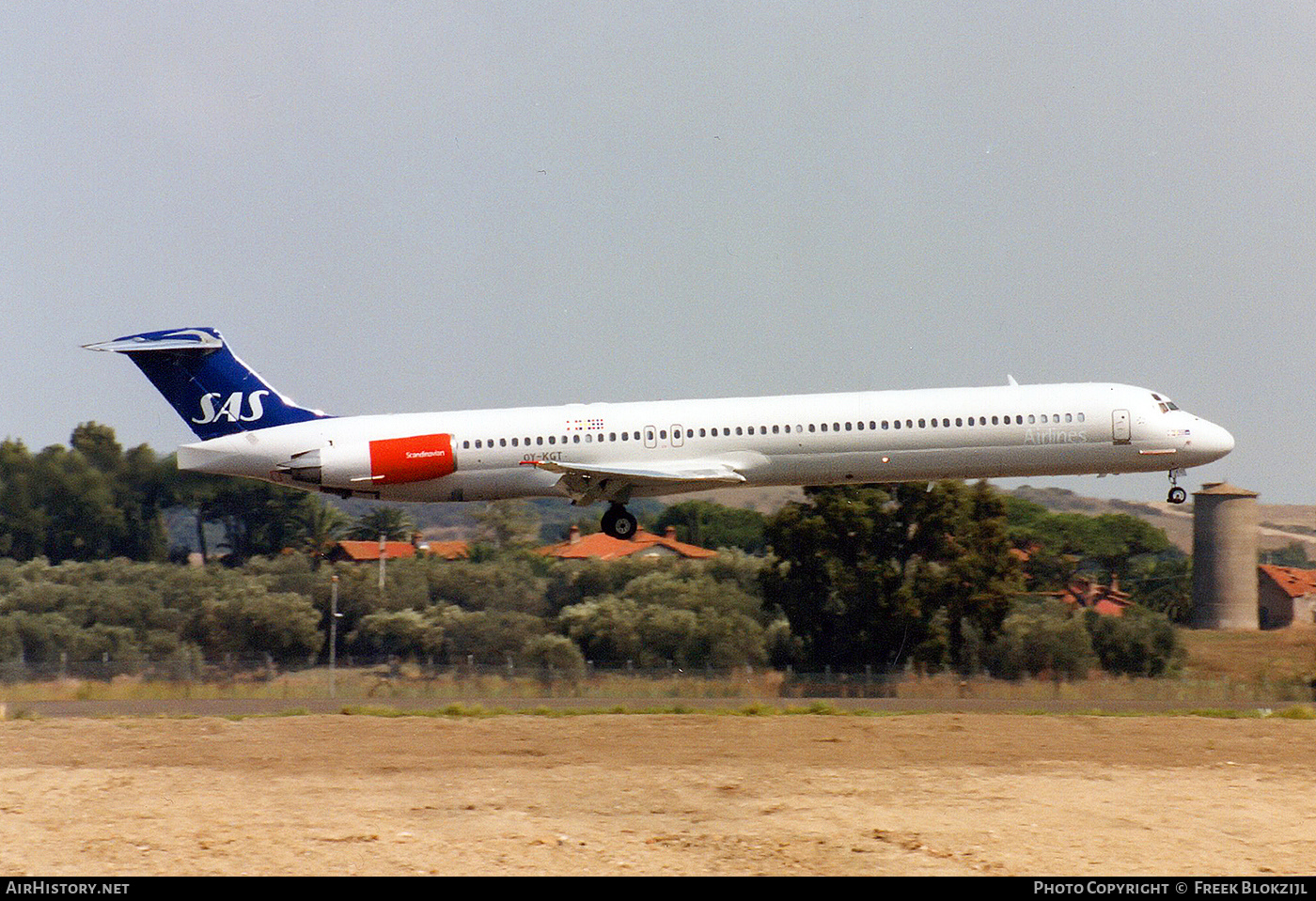 Aircraft Photo of OY-KGT | McDonnell Douglas MD-81 (DC-9-81) | Scandinavian Airlines - SAS | AirHistory.net #436921