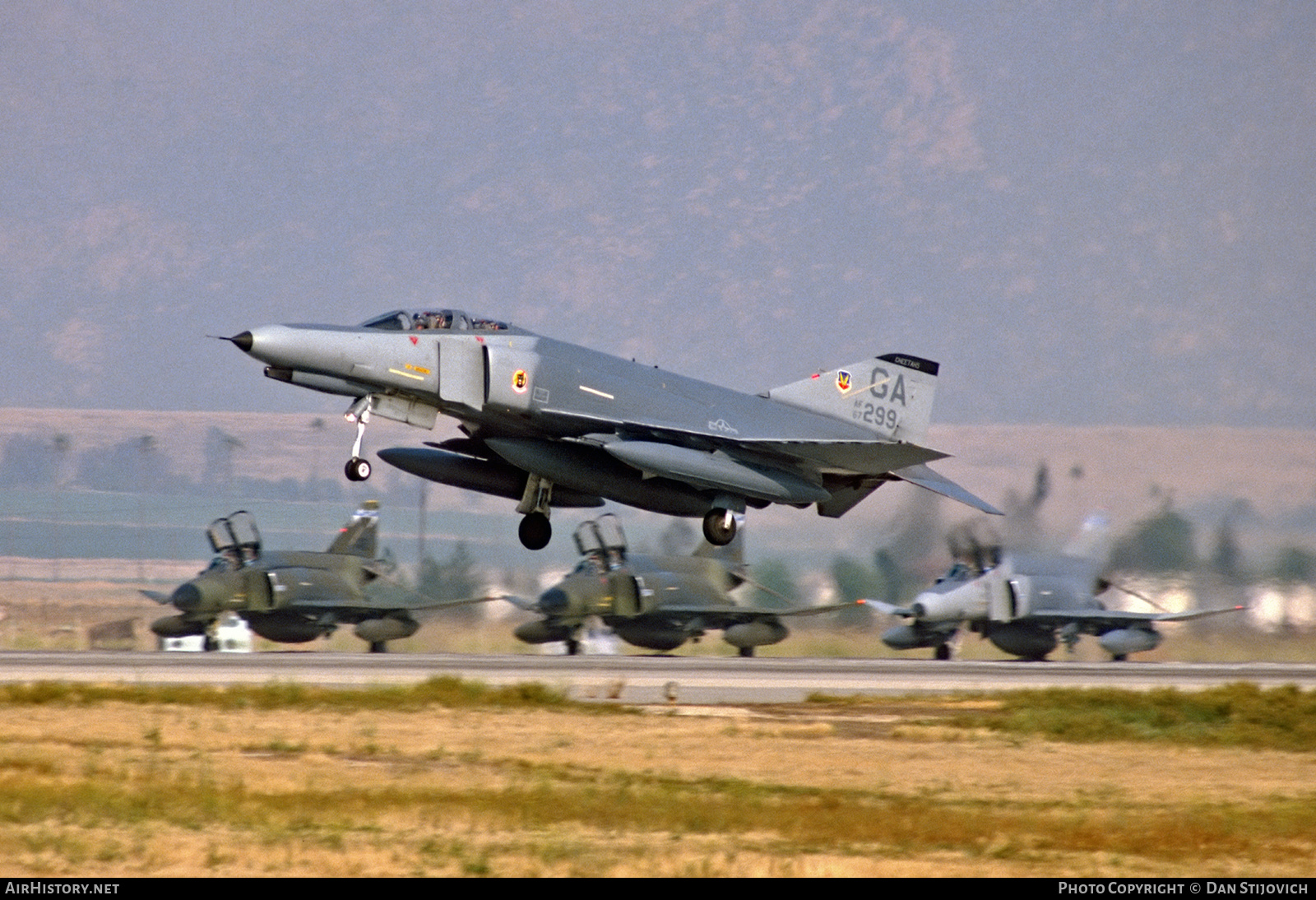 Aircraft Photo of 67-0299 / AF67-299 | McDonnell Douglas F-4E Phantom II | USA - Air Force | AirHistory.net #436953