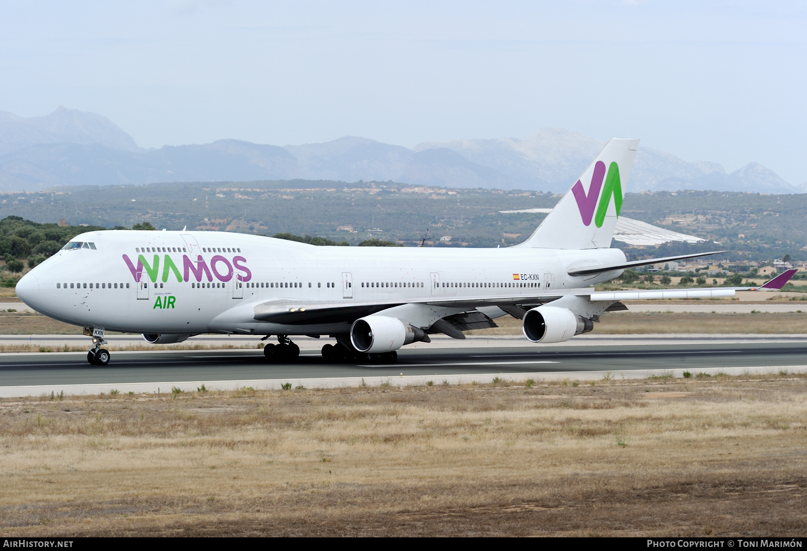 Aircraft Photo of EC-KXN | Boeing 747-4H6 | Wamos Air | AirHistory.net #437042