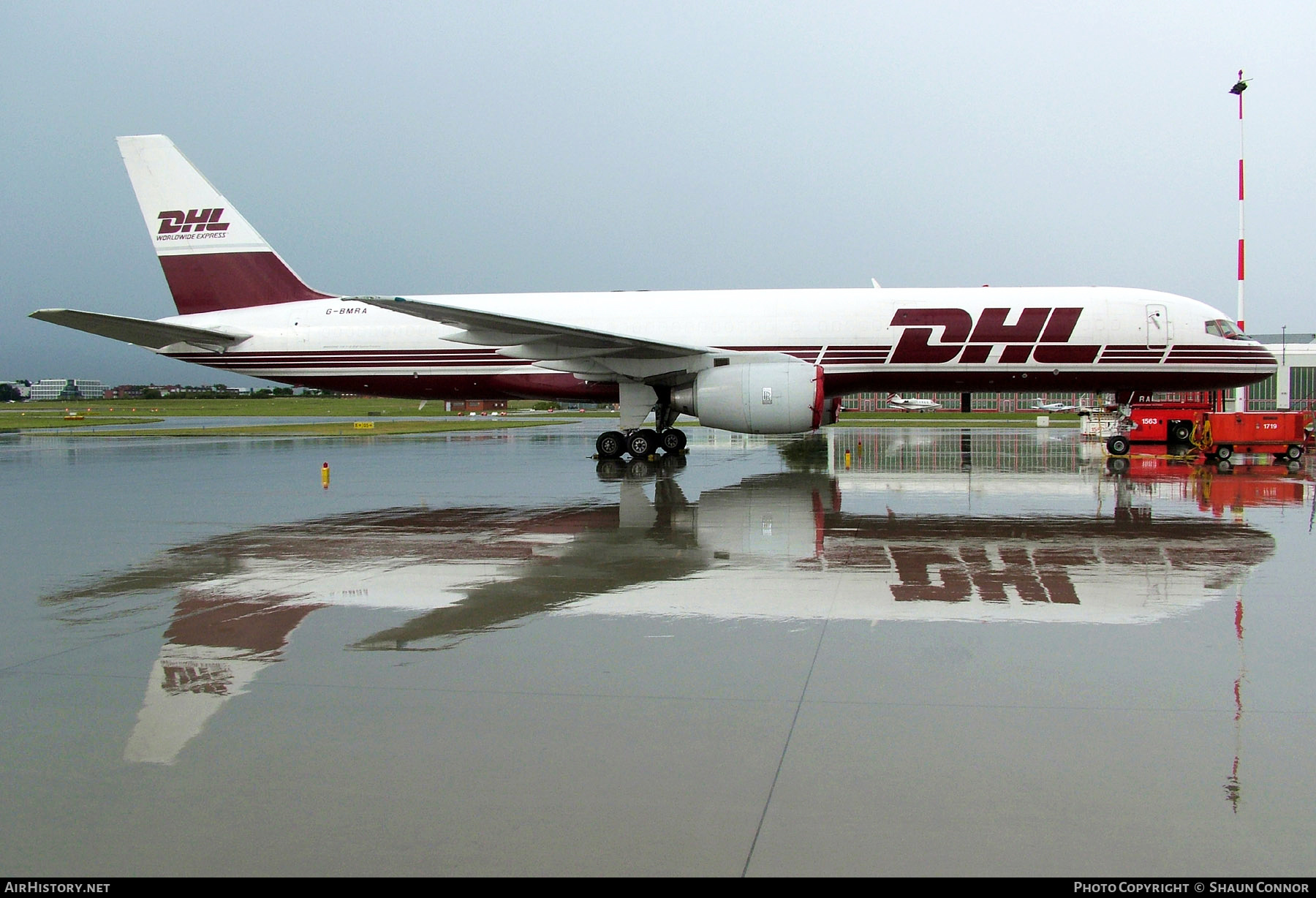 Aircraft Photo of G-BMRA | Boeing 757-236/SF | DHL Worldwide Express | AirHistory.net #437087