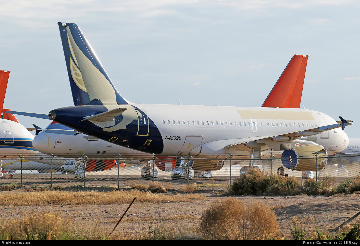 Aircraft Photo of N4869U | Airbus A319-132 | AirHistory.net #437093