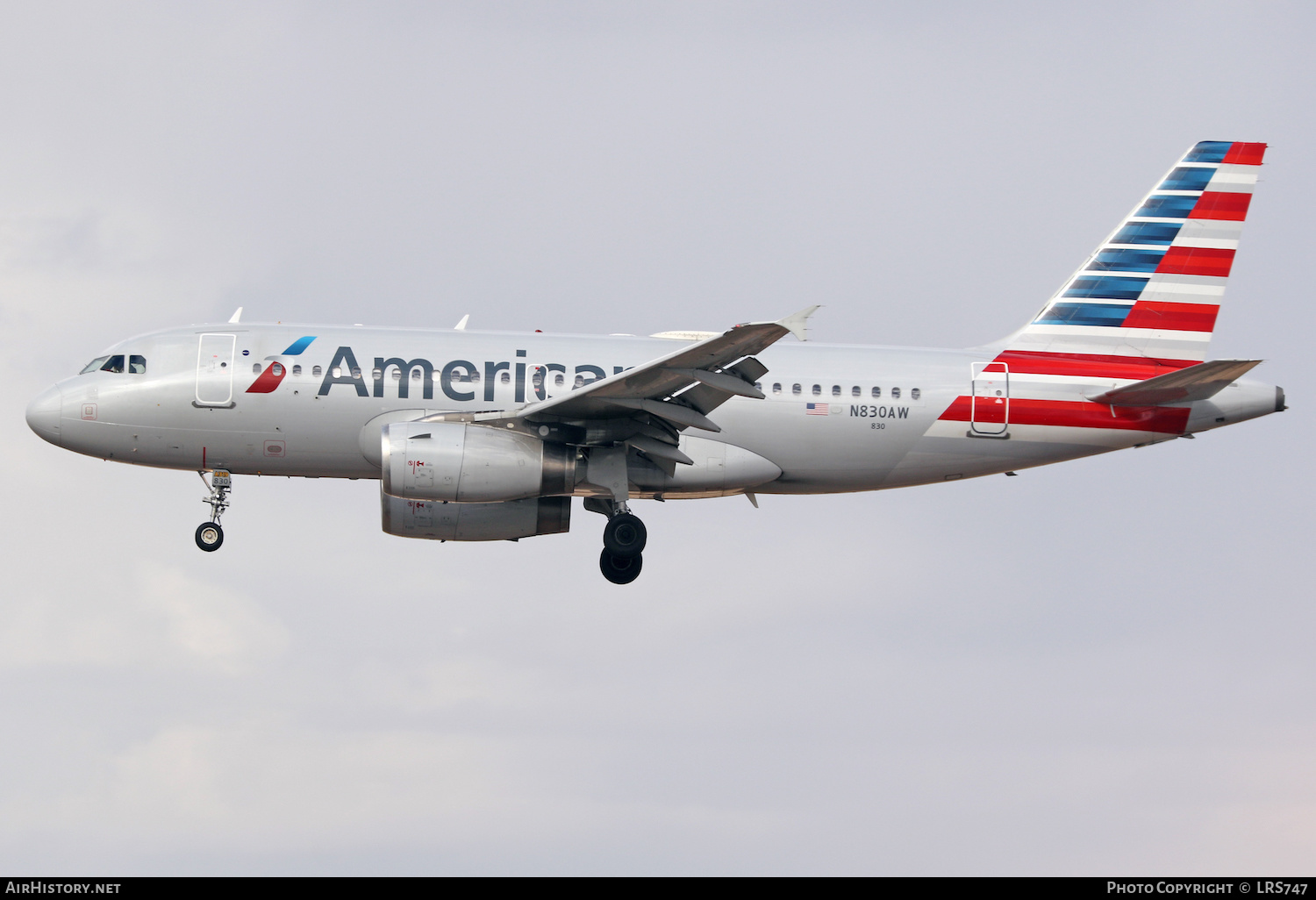 Aircraft Photo of N830AW | Airbus A319-132 | American Airlines | AirHistory.net #437105