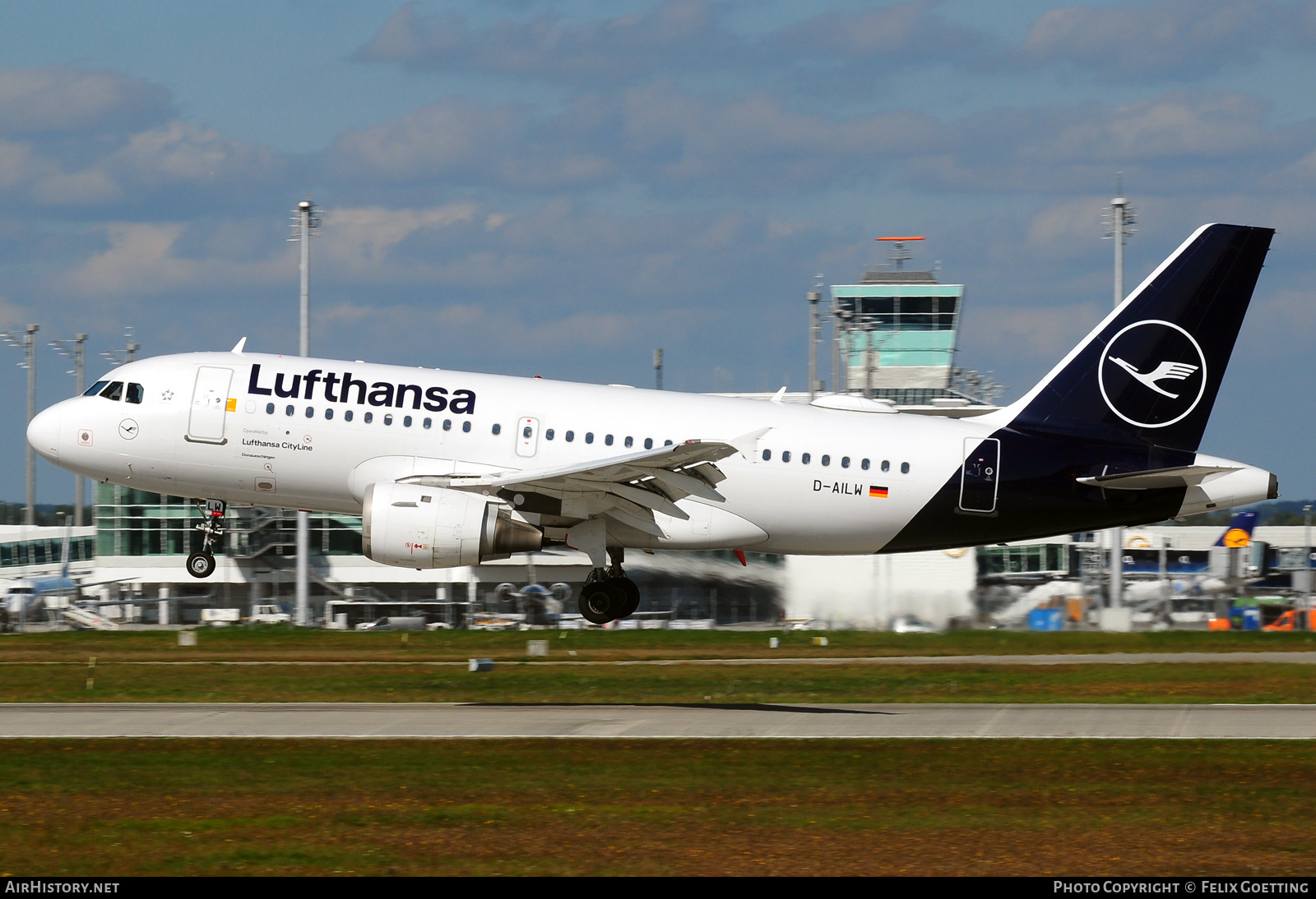 Aircraft Photo of D-AILW | Airbus A319-114 | Lufthansa | AirHistory.net #437157