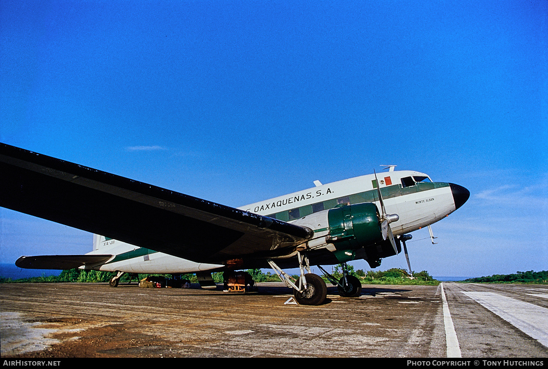 Aircraft Photo of XA-JII | Douglas C-47A Skytrain | Aerovias Oaxaquenas | AirHistory.net #437323