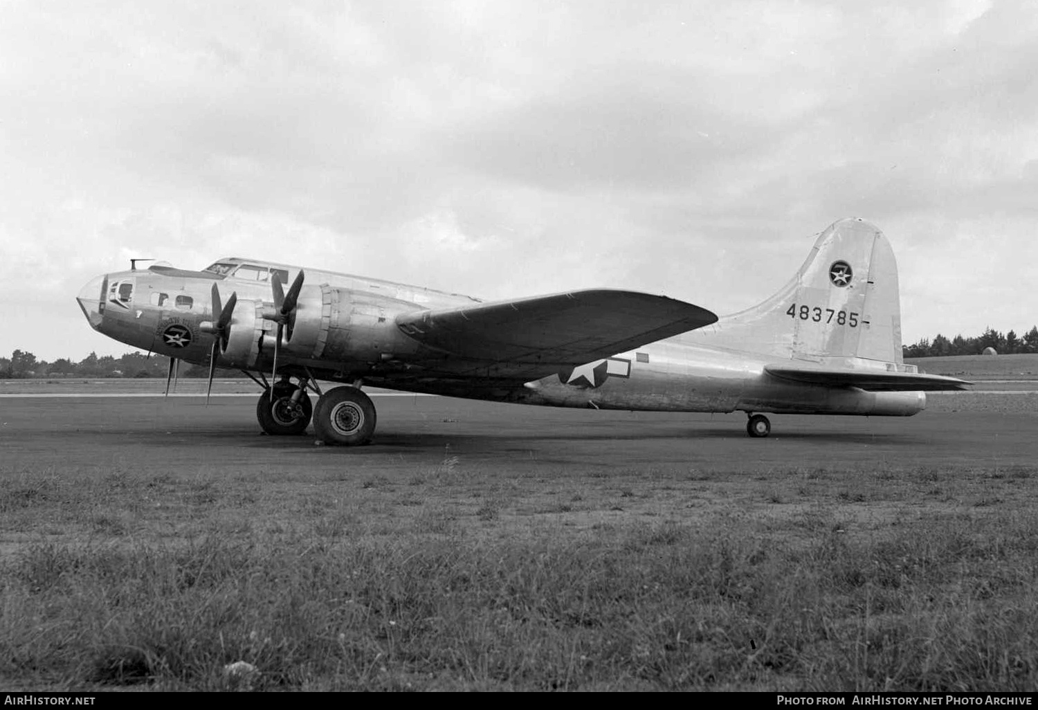 Aircraft Photo of 44-83785 / 483785 | Boeing B-17G Flying Fortress | USA - Air Force | AirHistory.net #437366