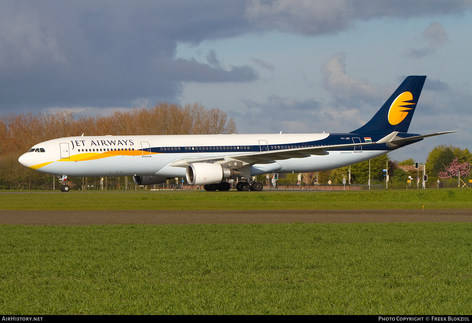 Aircraft Photo of VT-JWT | Airbus A330-302 | Jet Airways | AirHistory.net #437409
