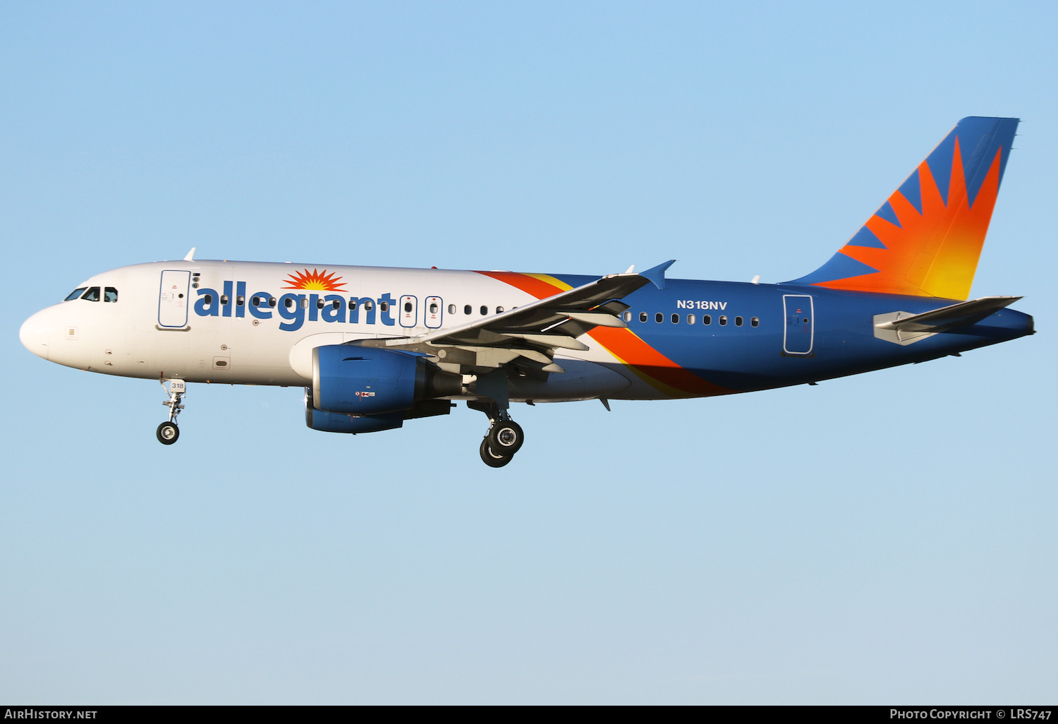 Aircraft Photo of N318NV | Airbus A319-111 | Allegiant Air | AirHistory.net #437482