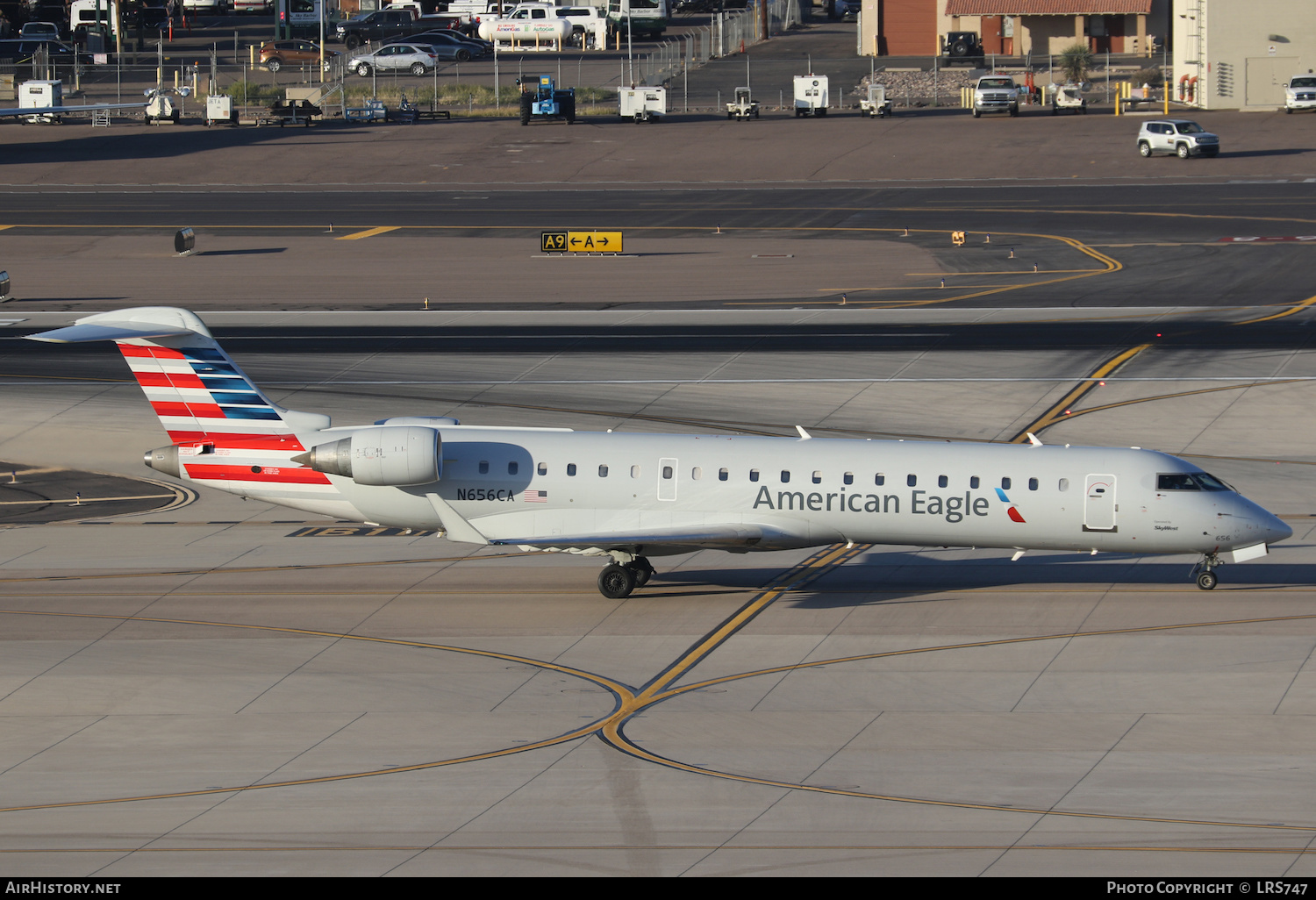 Aircraft Photo of N656CA | Bombardier CRJ-701ER (CL-600-2C10) | American Eagle | AirHistory.net #437507
