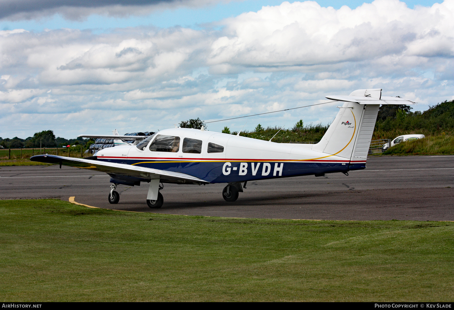 Aircraft Photo of G-BVDH | Piper PA-28RT-201 Cherokee Arrow IV | AirHistory.net #437724
