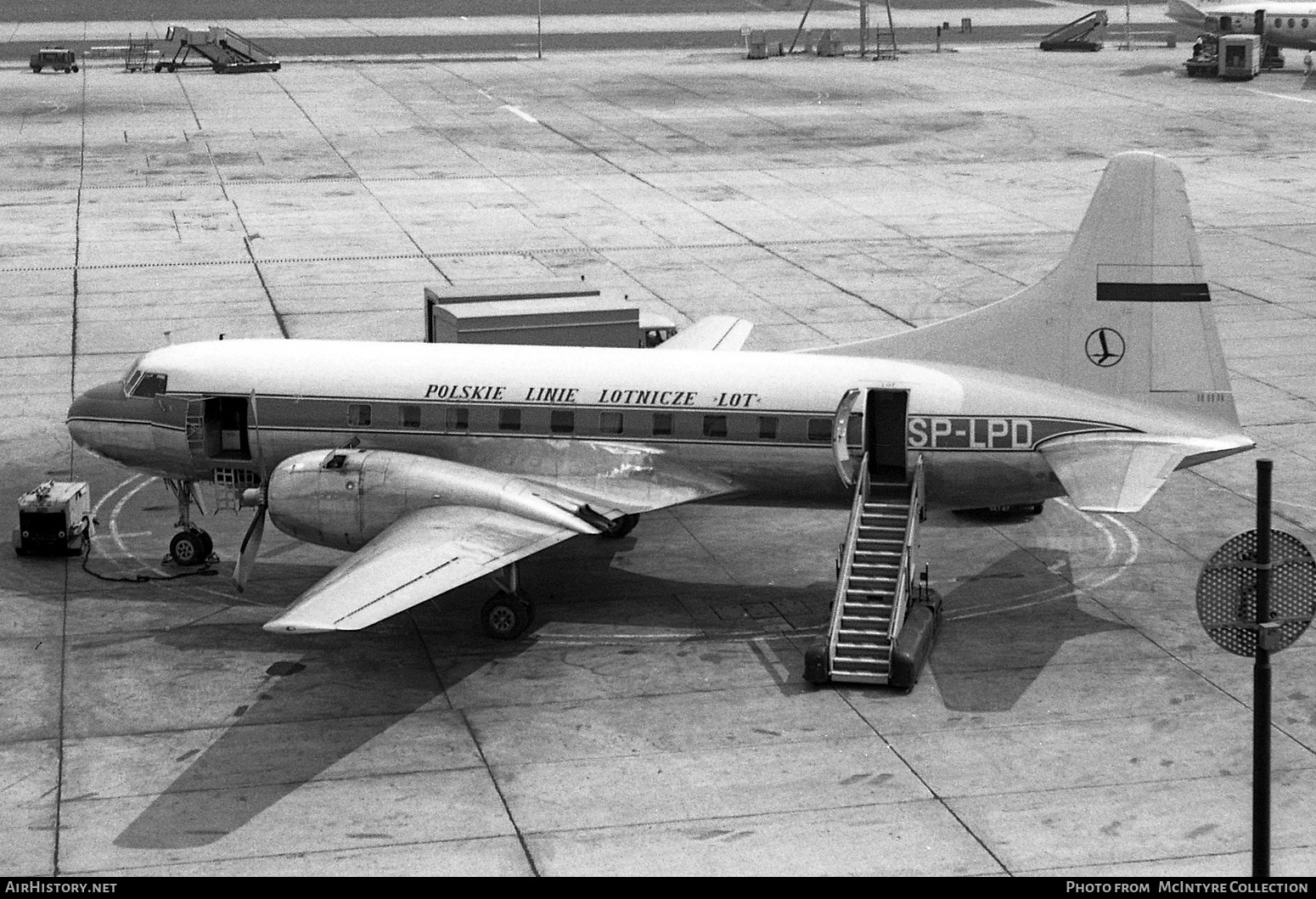 Aircraft Photo of SP-LPD | Convair 240-2 | LOT Polish Airlines - Polskie Linie Lotnicze | AirHistory.net #437754