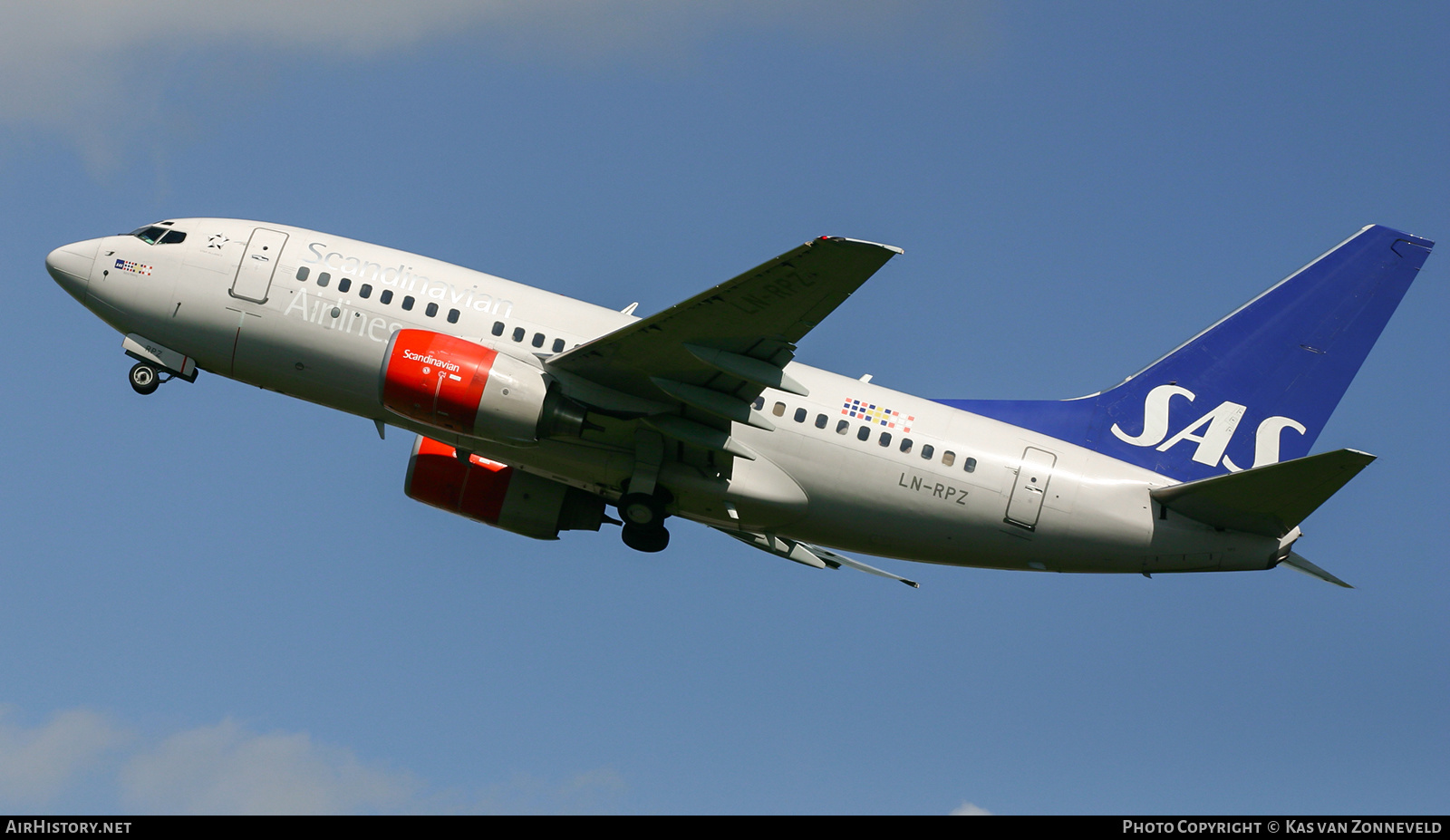 Aircraft Photo of LN-RPZ | Boeing 737-683 | Scandinavian Airlines - SAS | AirHistory.net #437796