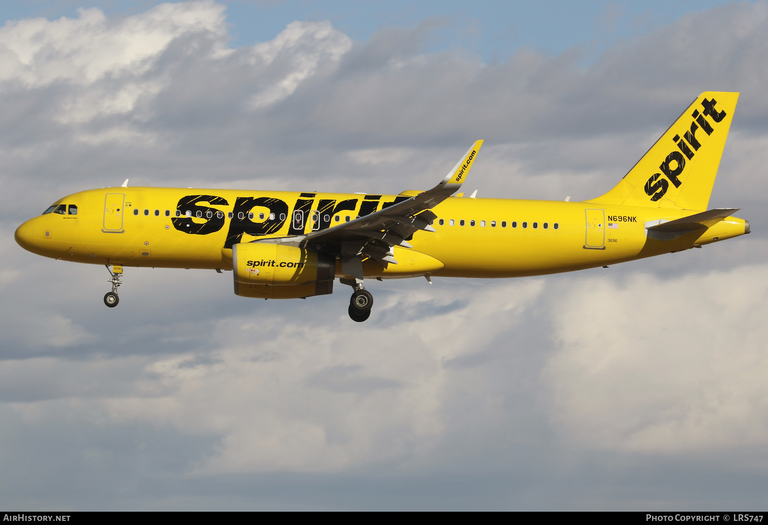 Aircraft Photo of N696NK | Airbus A320-232 | Spirit Airlines | AirHistory.net #437835