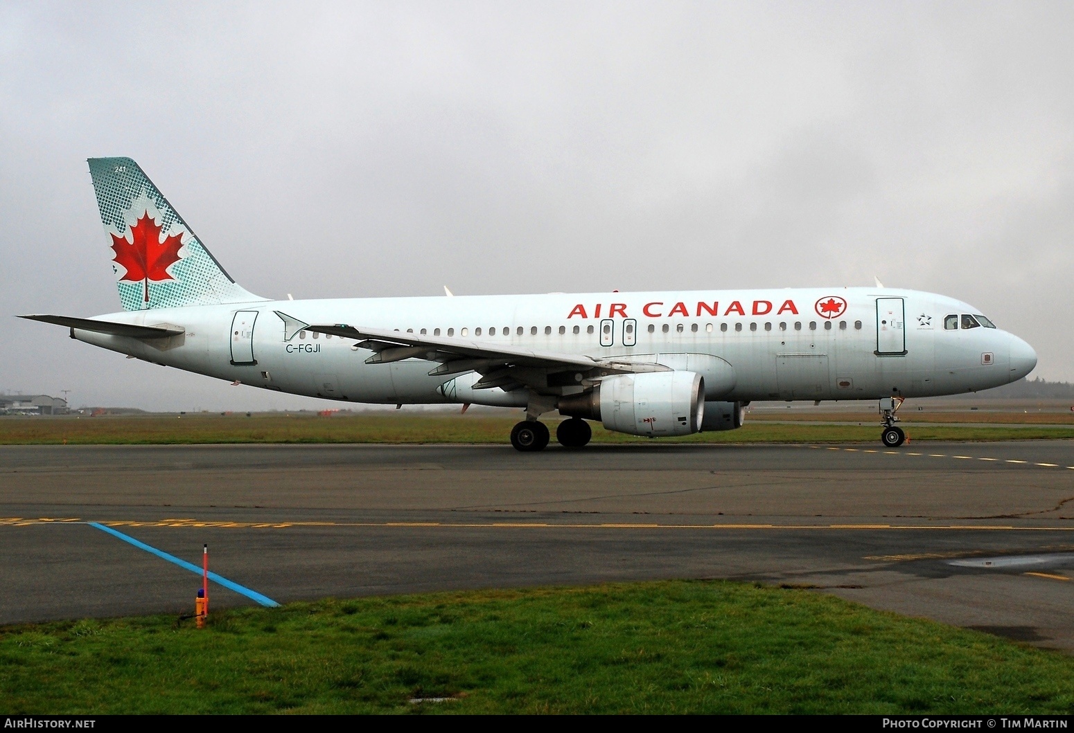 Aircraft Photo of C-FGJI | Airbus A320-214 | Air Canada | AirHistory.net #437894