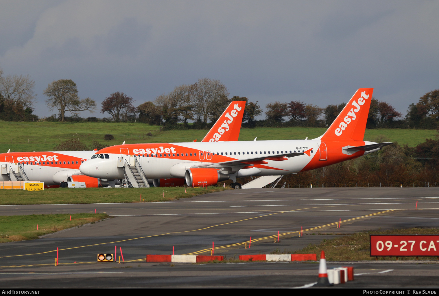 Aircraft Photo of G-EZUP | Airbus A320-214 | EasyJet | AirHistory.net #437947