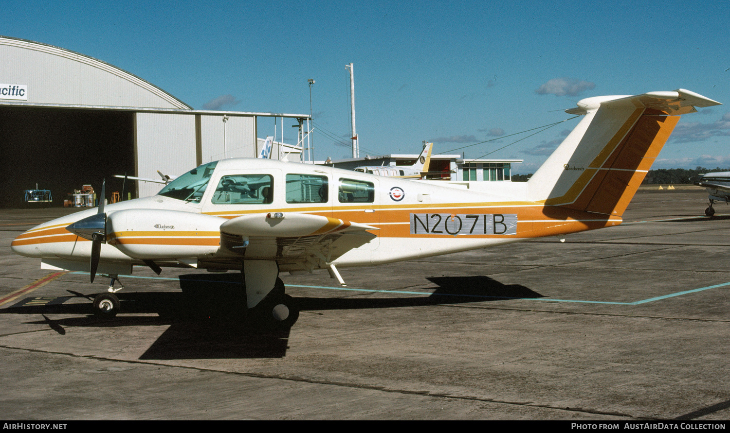Aircraft Photo of N2071B | Beech 76 Duchess | AirHistory.net #438019