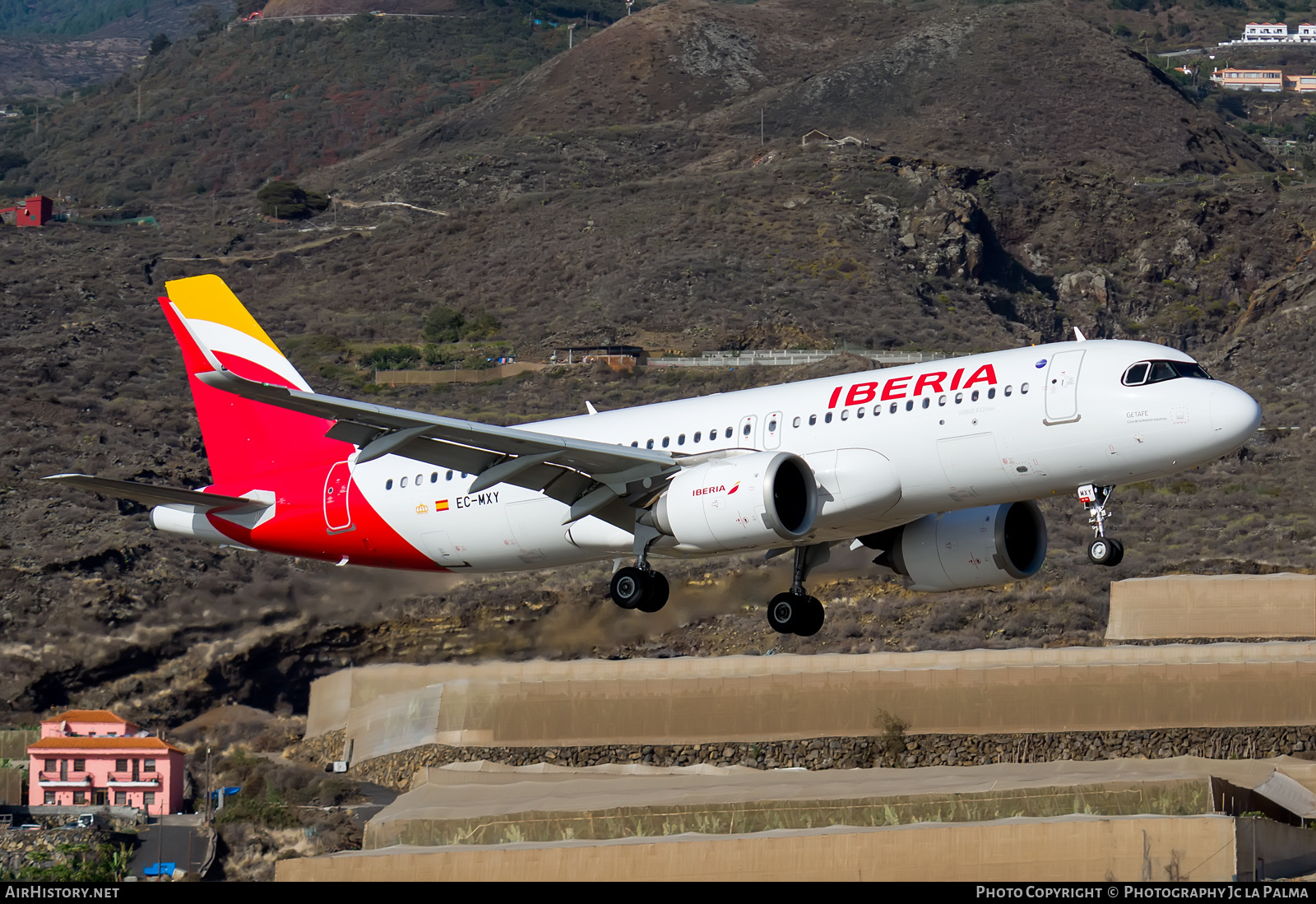 Aircraft Photo of EC-MXY | Airbus A320-251N | Iberia | AirHistory.net #438035