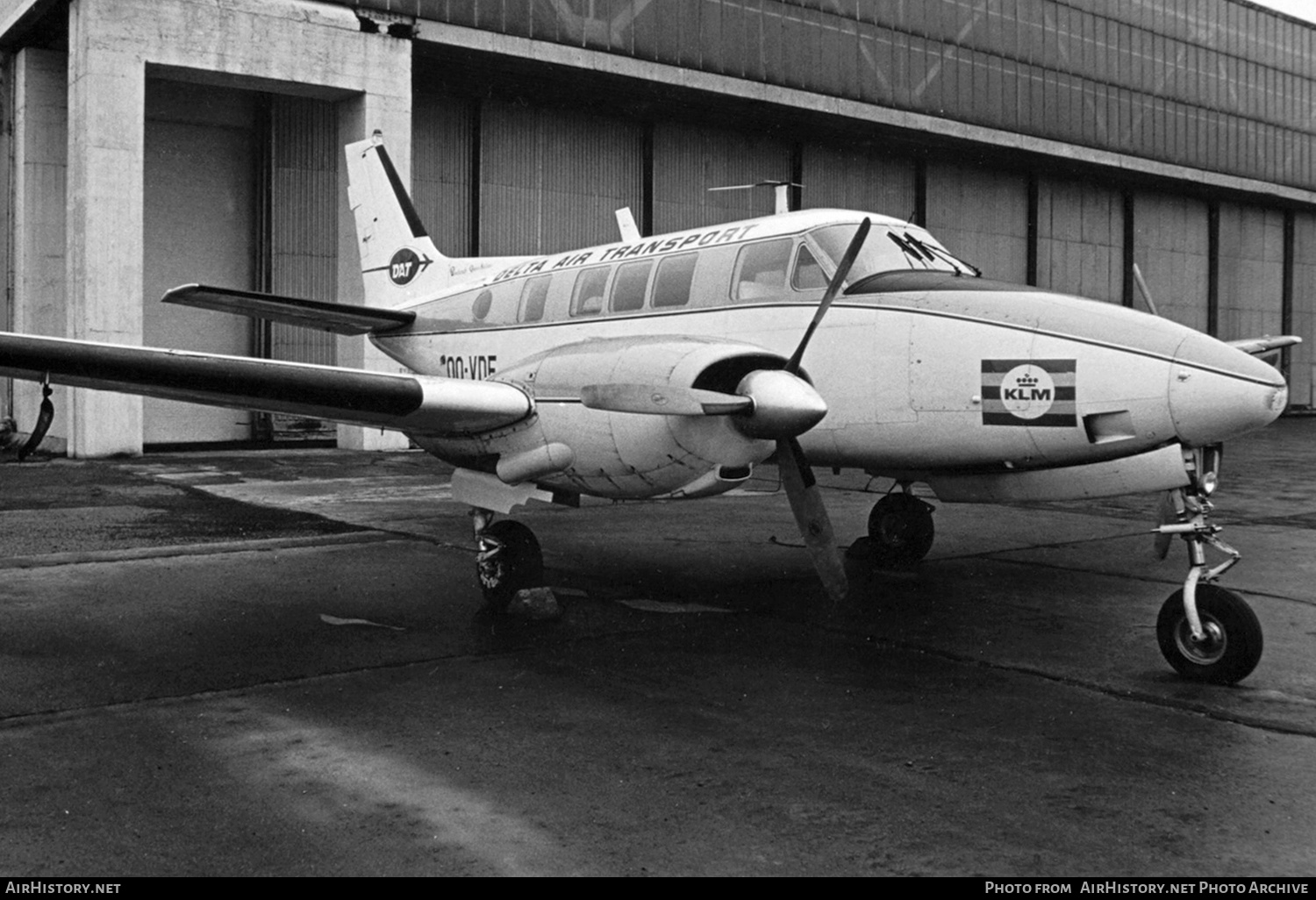 Aircraft Photo of OO-VDE | Beech 65-B80 Queen Air | Delta Air Transport - DAT | AirHistory.net #438073