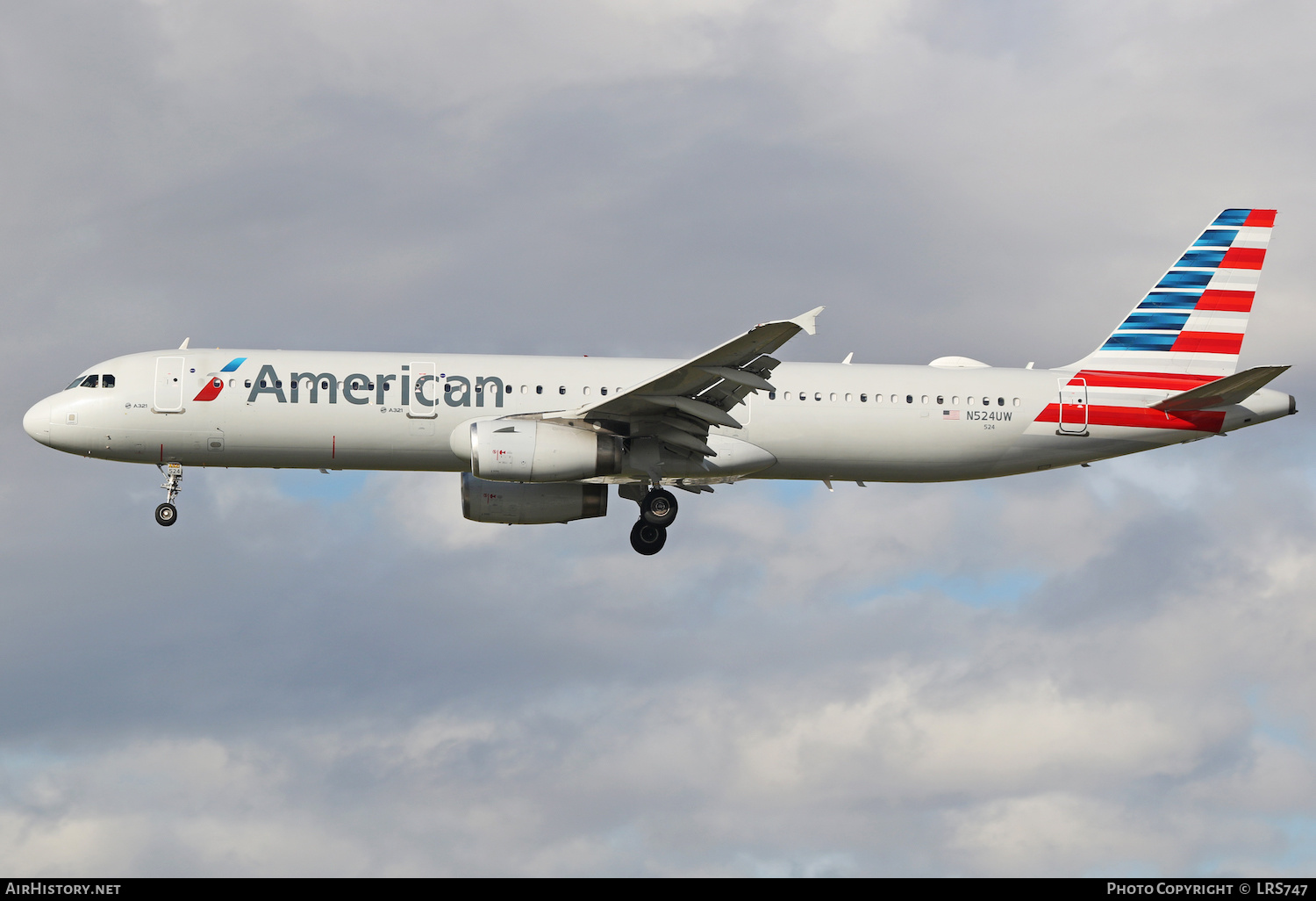 Aircraft Photo of N524UW | Airbus A321-231 | American Airlines | AirHistory.net #438076