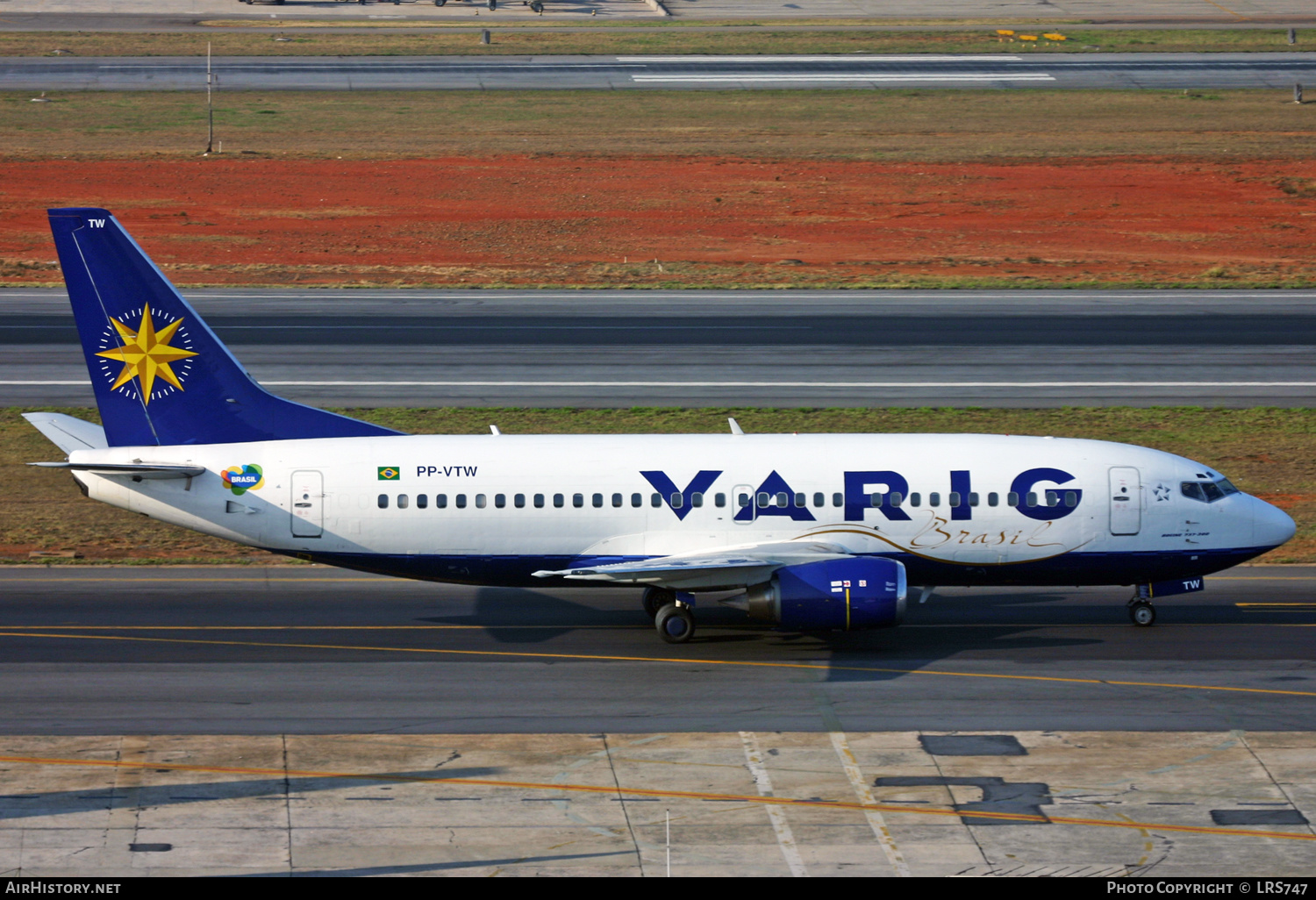 Aircraft Photo of PP-VTW | Boeing 737-382 | Varig | AirHistory.net #438077