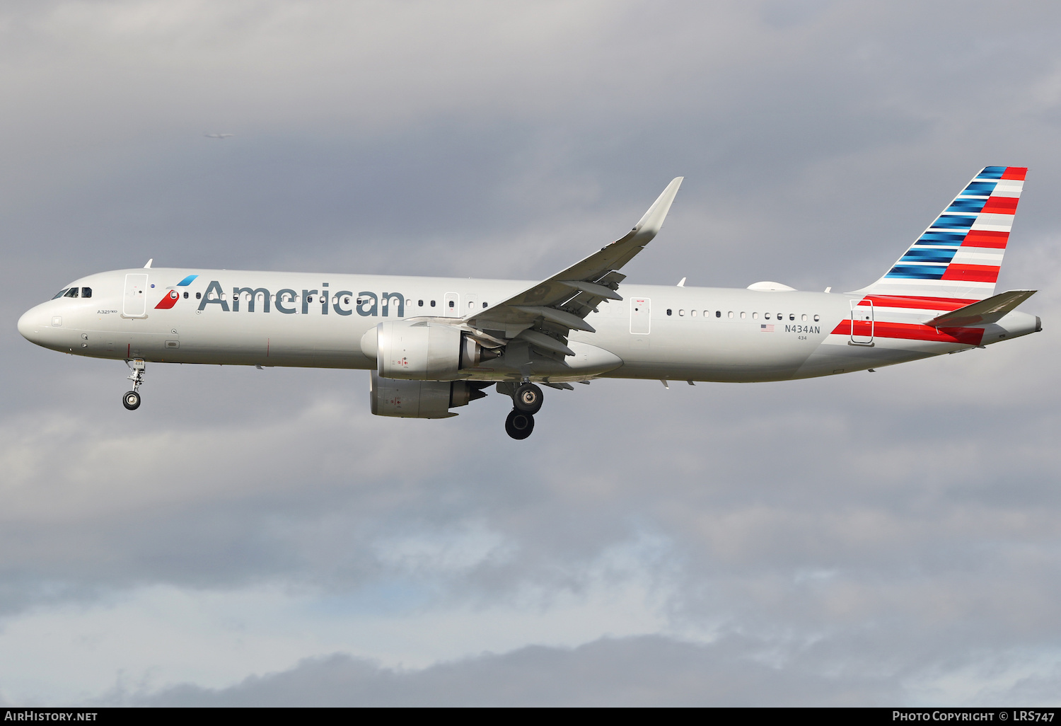 Aircraft Photo of N434AN | Airbus A321-253NX | American Airlines | AirHistory.net #438088