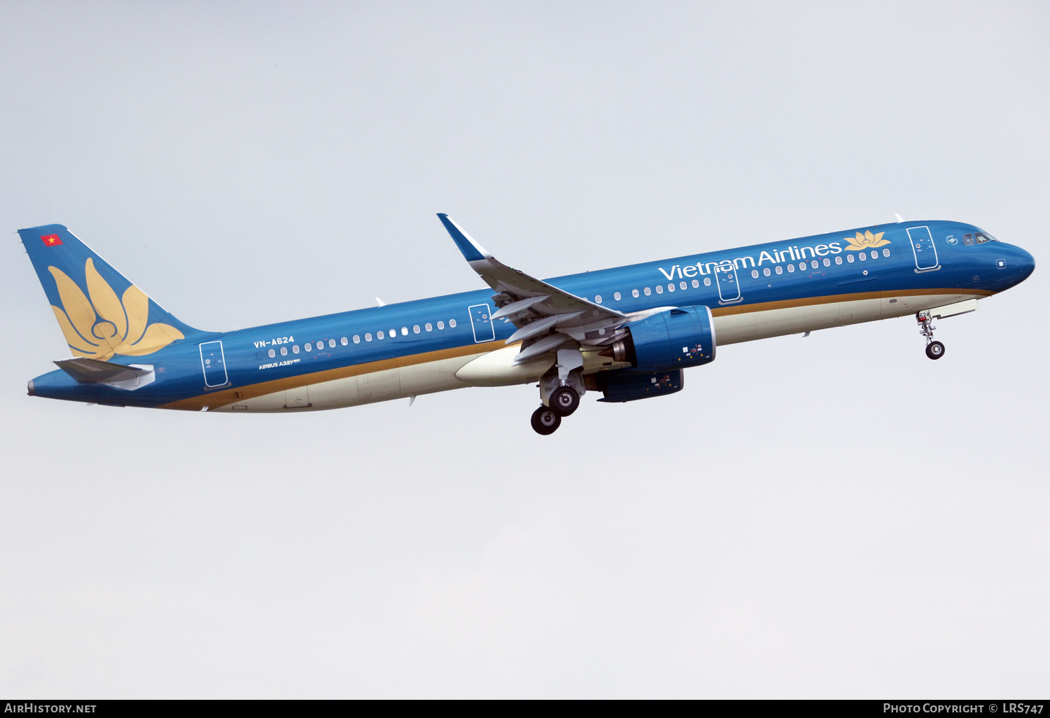 Aircraft Photo of VN-A624 | Airbus A321-272N | Vietnam Airlines | AirHistory.net #438089