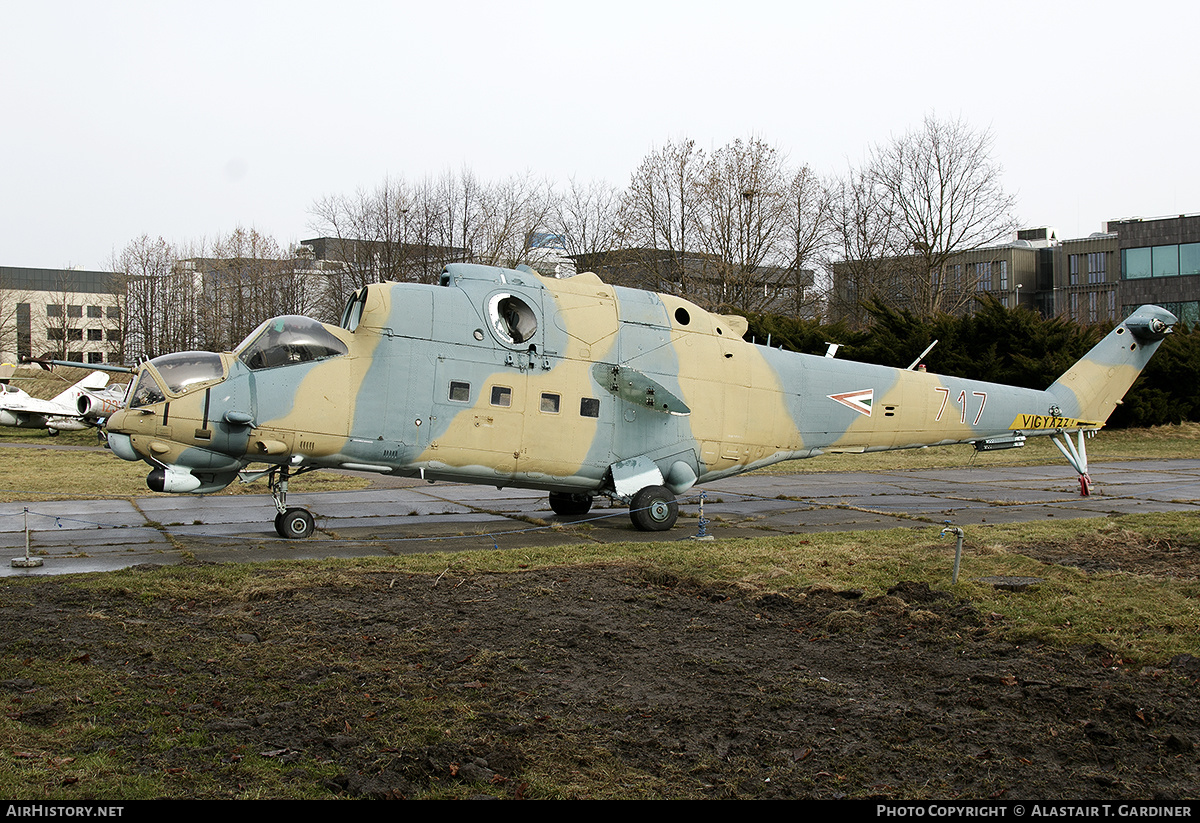 Aircraft Photo of 717 | Mil Mi-24V | Hungary - Air Force | AirHistory.net #438117