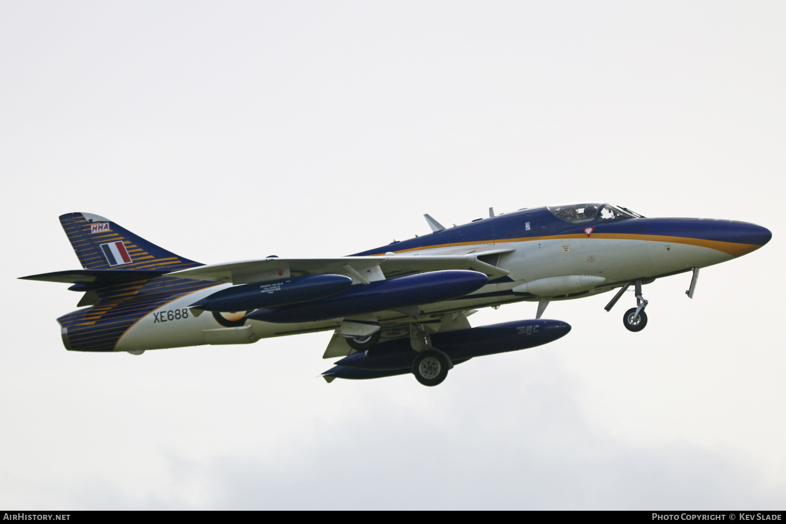 Aircraft Photo of XE688 | Hawker Hunter T72 | UK - Air Force | AirHistory.net #438265