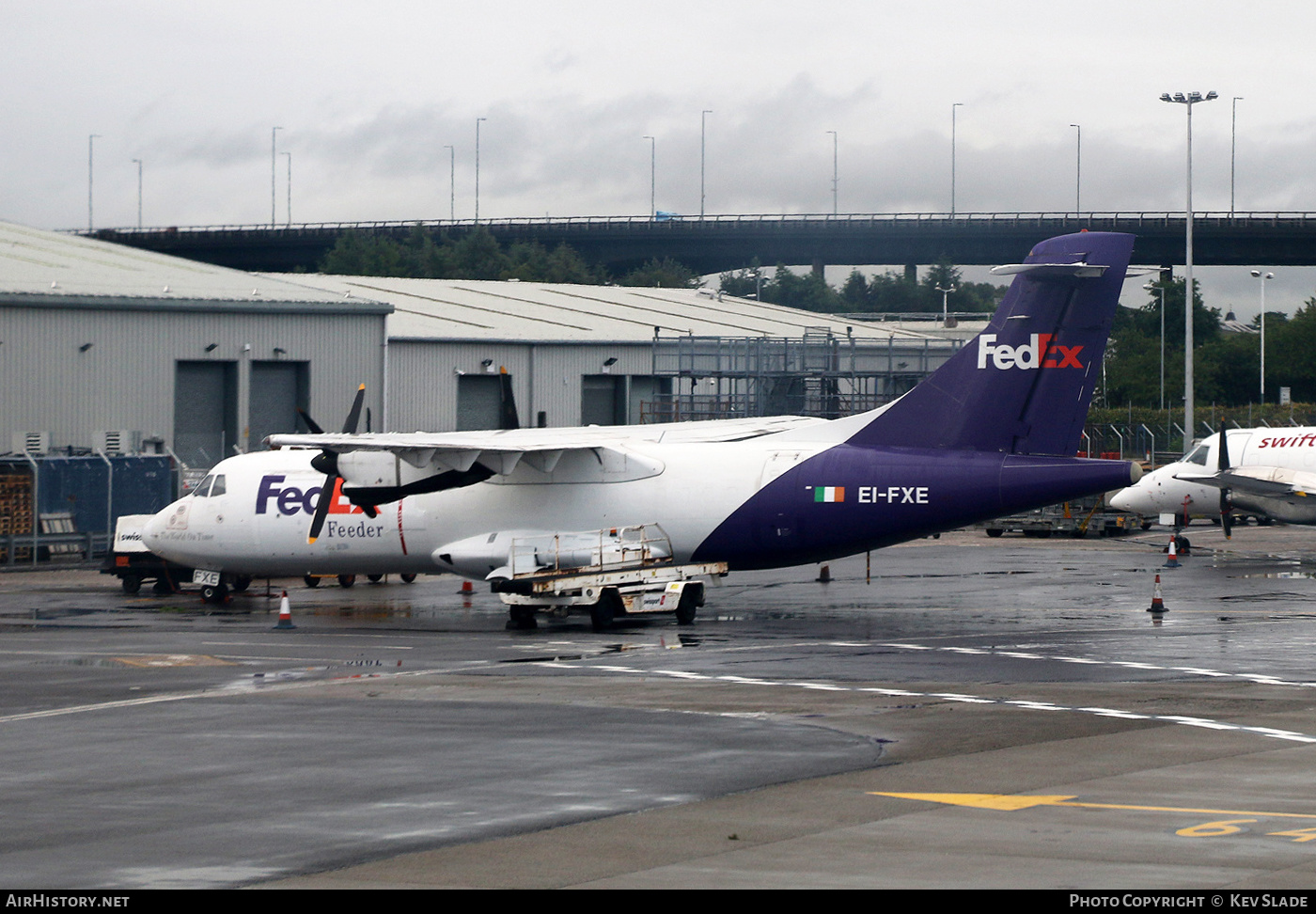 Aircraft Photo of EI-FXE | ATR ATR-42-320F | FedEx Feeder | AirHistory.net #438318