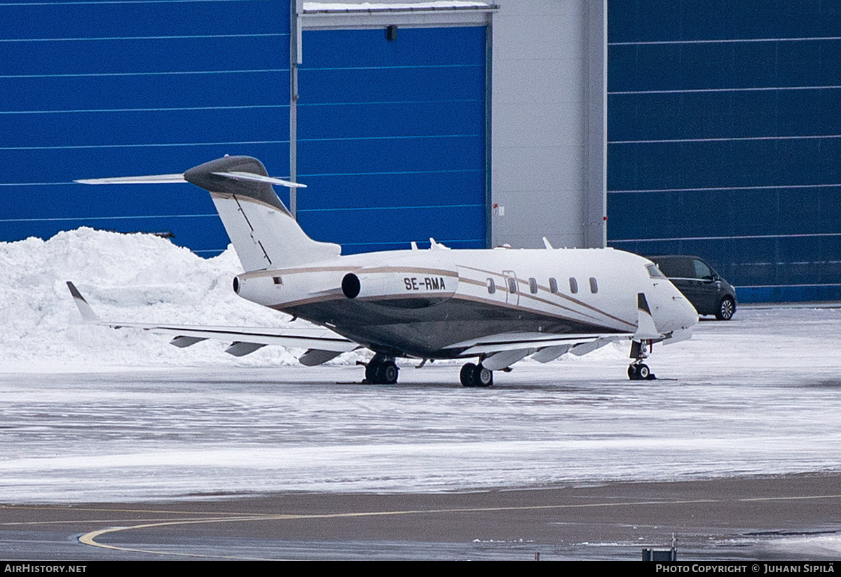 Aircraft Photo of SE-RMA | Bombardier Challenger 300 (BD-100-1A10) | AirHistory.net #438365