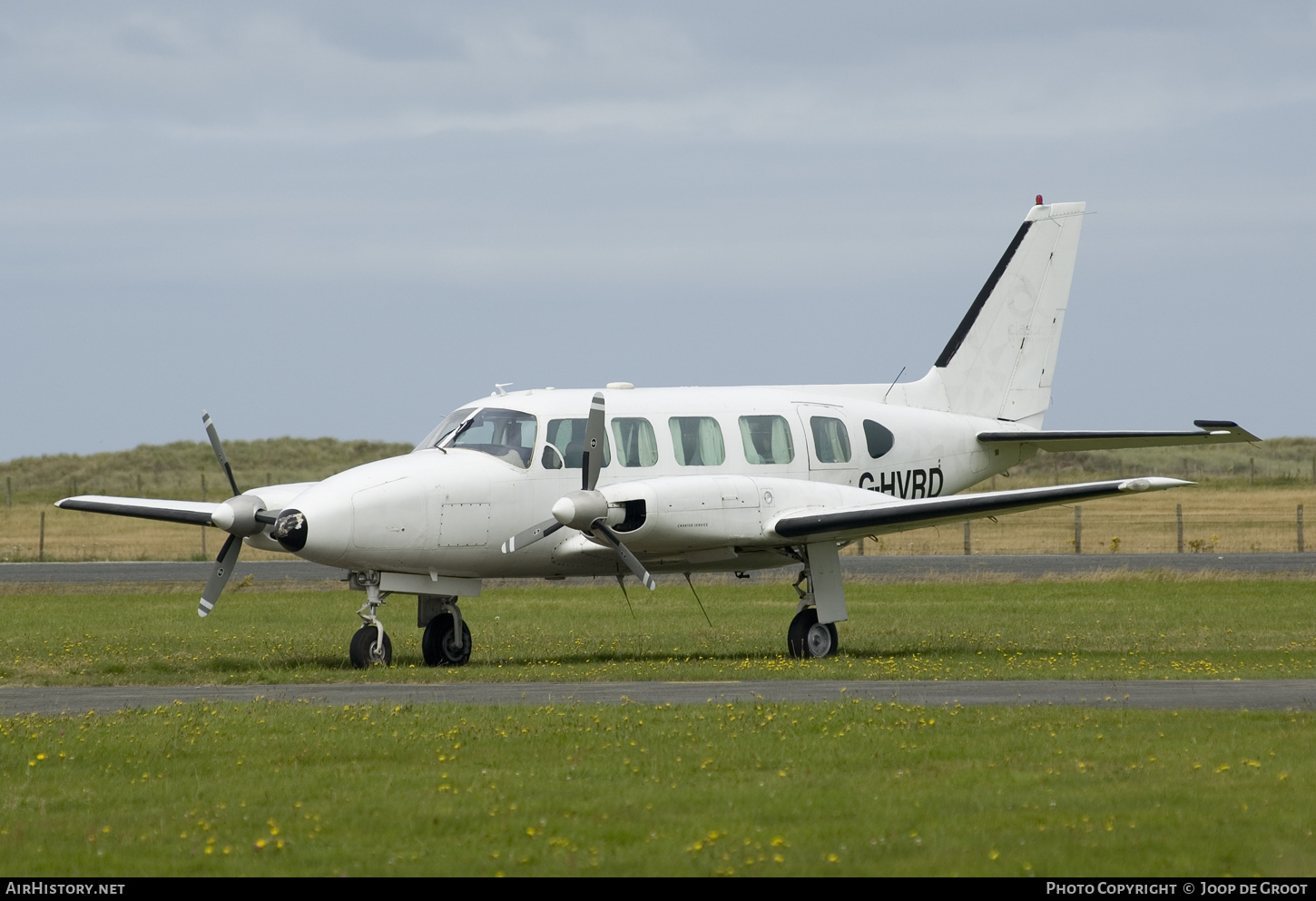 Aircraft Photo of G-HVRD | Piper PA-31-350 Navajo Chieftain | AirHistory.net #438493