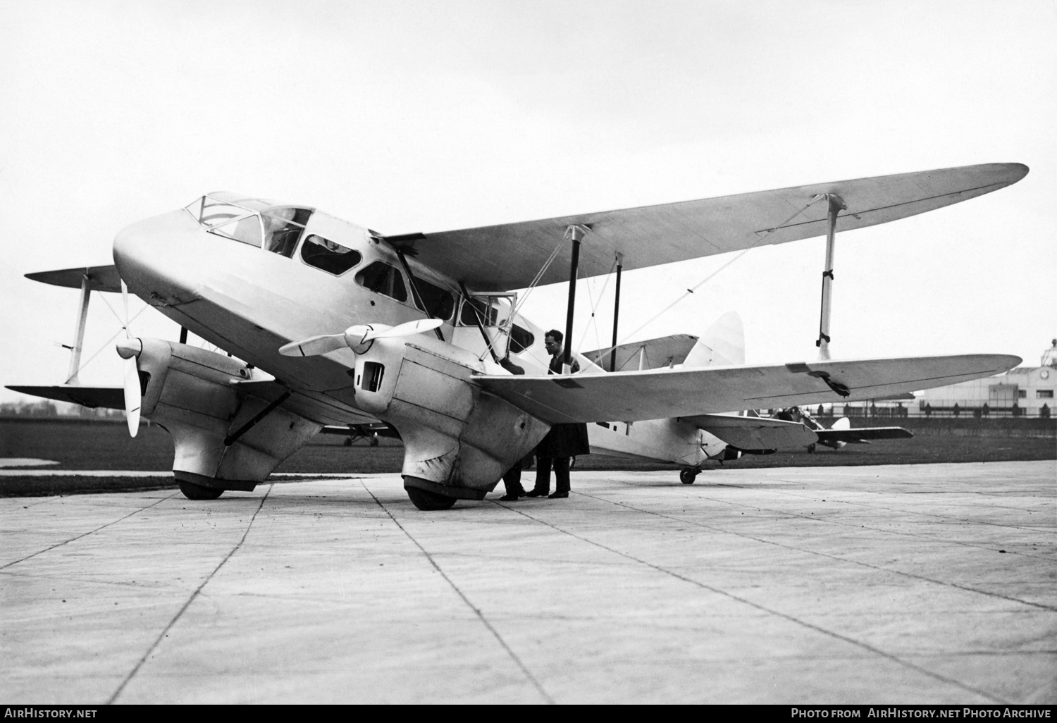 Aircraft Photo of E.4 | De Havilland D.H. 89 Dragon Rapide | AirHistory.net #438502
