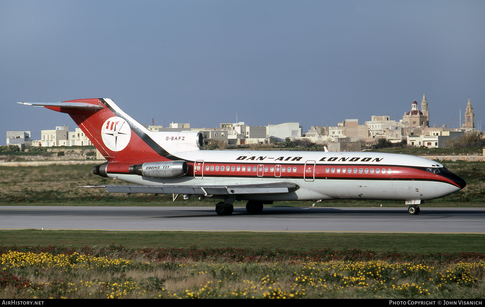 Aircraft Photo of G-BAFZ | Boeing 727-46 | Dan-Air London | AirHistory.net #438533