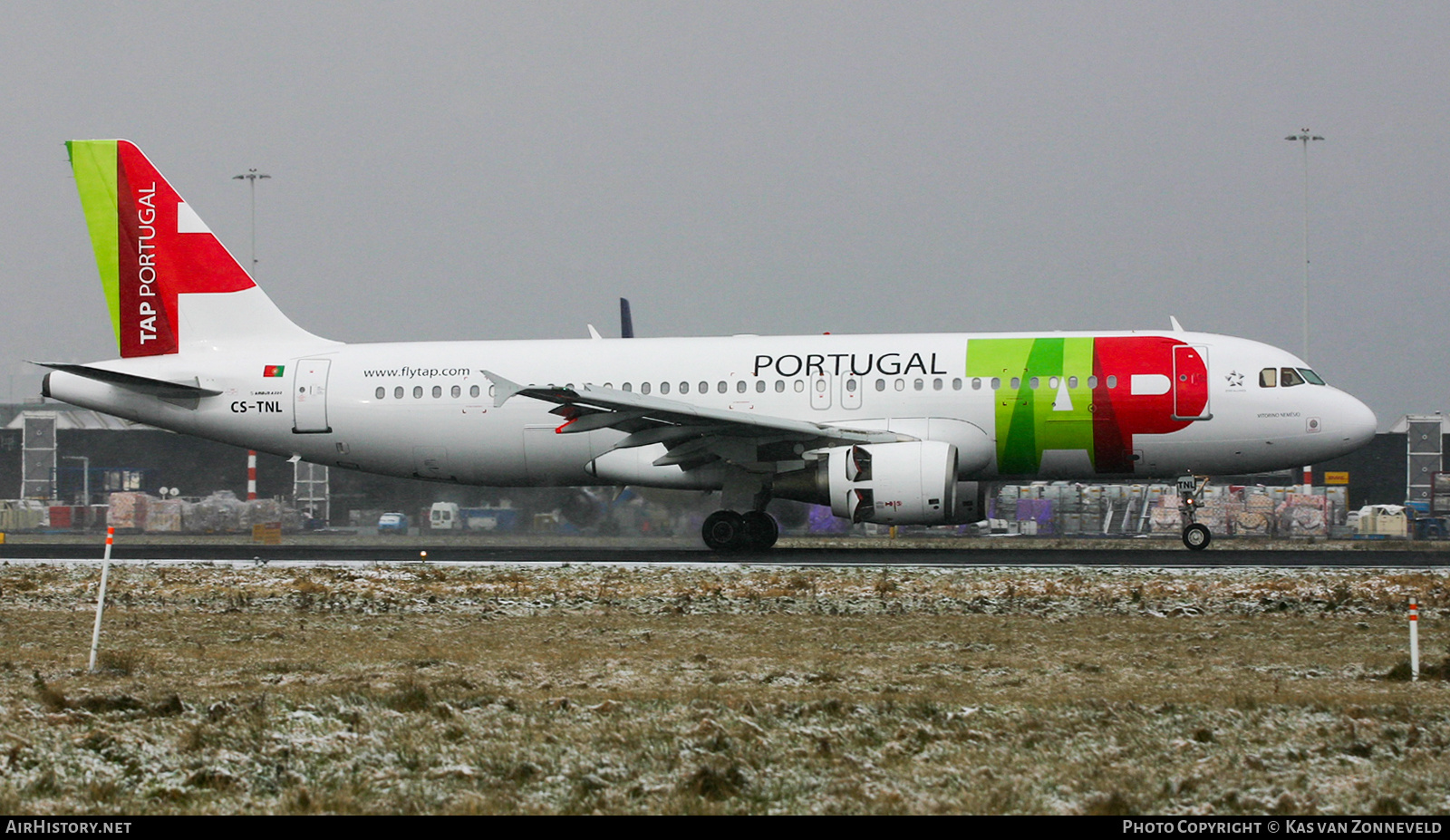Aircraft Photo of CS-TNL | Airbus A320-214 | TAP Portugal | AirHistory.net #438596
