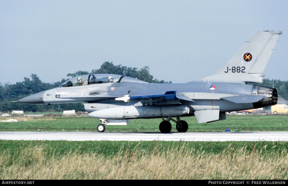 Aircraft Photo of J-882 | General Dynamics F-16B Fighting Falcon | Netherlands - Air Force | AirHistory.net #438642