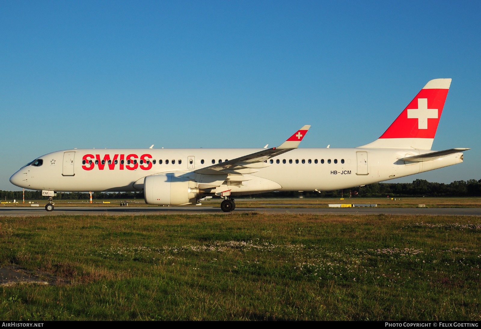 Aircraft Photo of HB-JCM | Bombardier CSeries CS300 (BD-500-1A11) | Swiss International Air Lines | AirHistory.net #438687