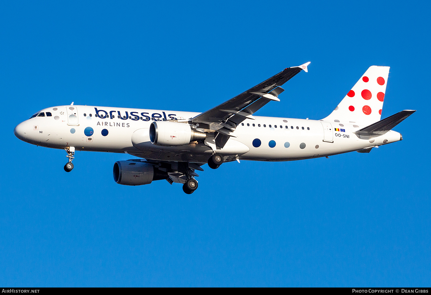 Aircraft Photo of OO-SNI | Airbus A320-214 | Brussels Airlines | AirHistory.net #438700