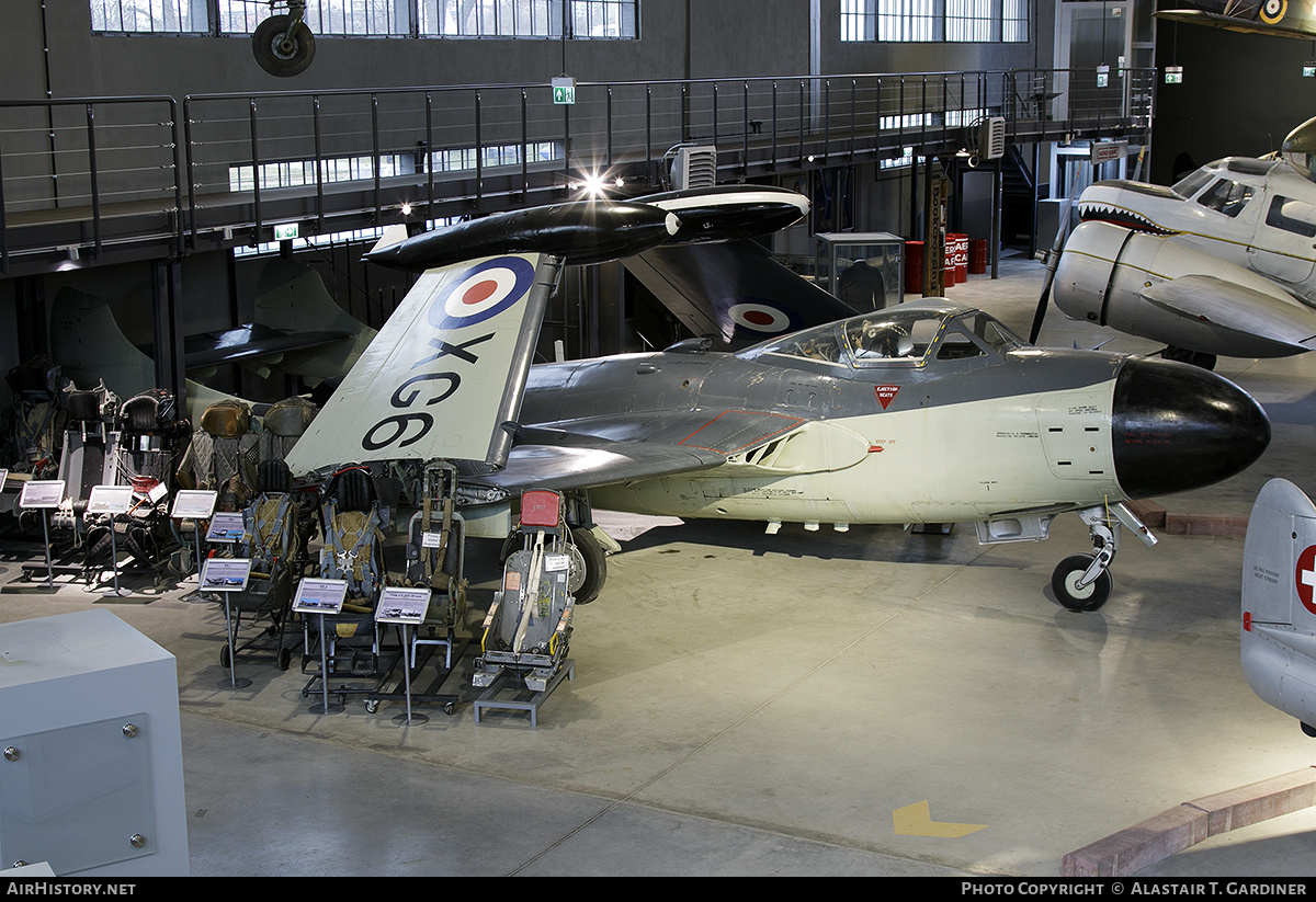 Aircraft Photo of XG613 | De Havilland D.H. 112 Sea Venom FAW21 | UK - Navy | AirHistory.net #438711
