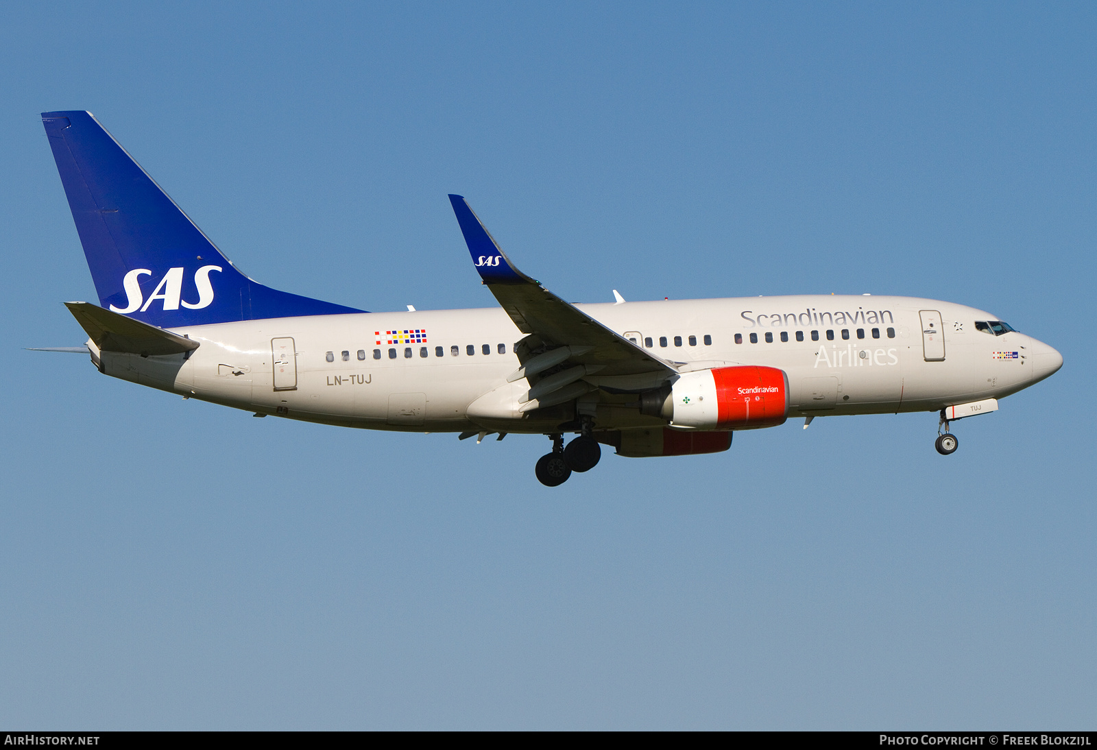 Aircraft Photo of LN-TUJ | Boeing 737-705 | Scandinavian Airlines - SAS | AirHistory.net #438724
