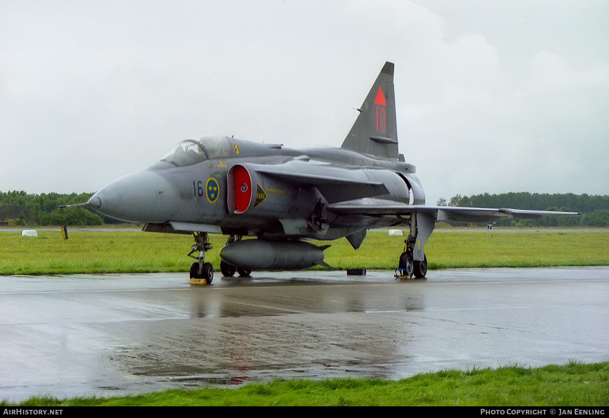 Aircraft Photo of 37410 | Saab JA37C Viggen | Sweden - Air Force | AirHistory.net #438739