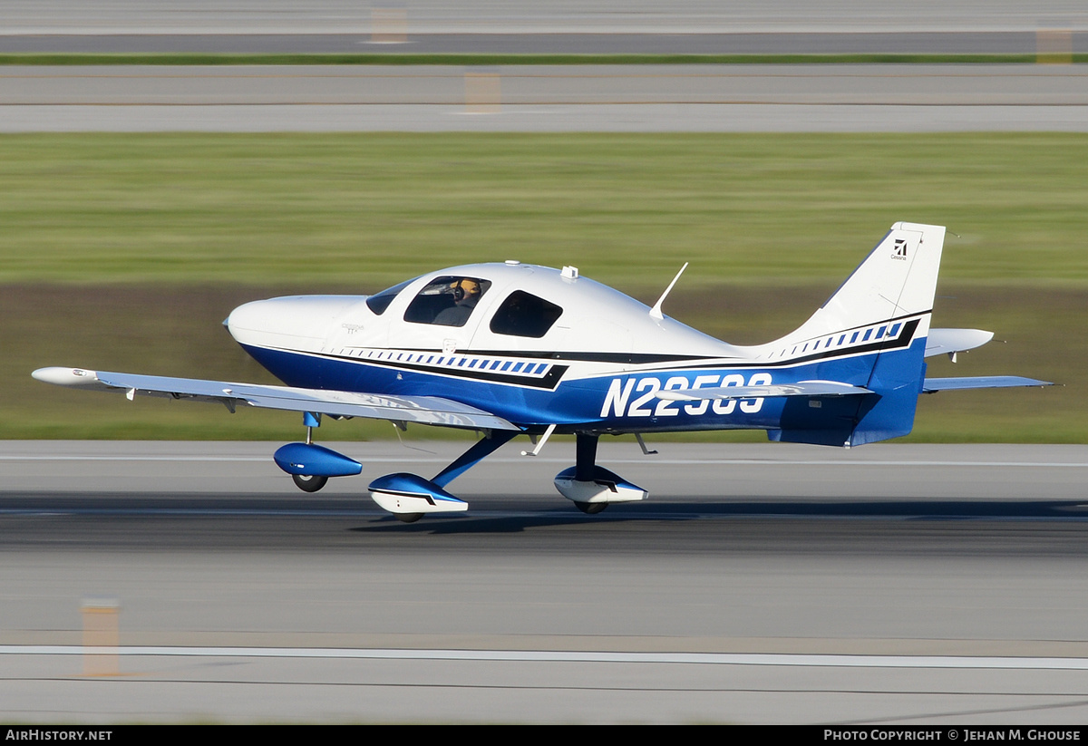 Aircraft Photo of N225CS | Cessna TTx T240 (LC-41-550FG) | AirHistory.net #438771